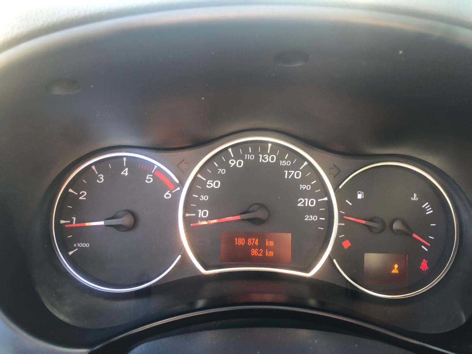 RENAULT Koleos 2.0 dCi Dynamique 4x4-image-9