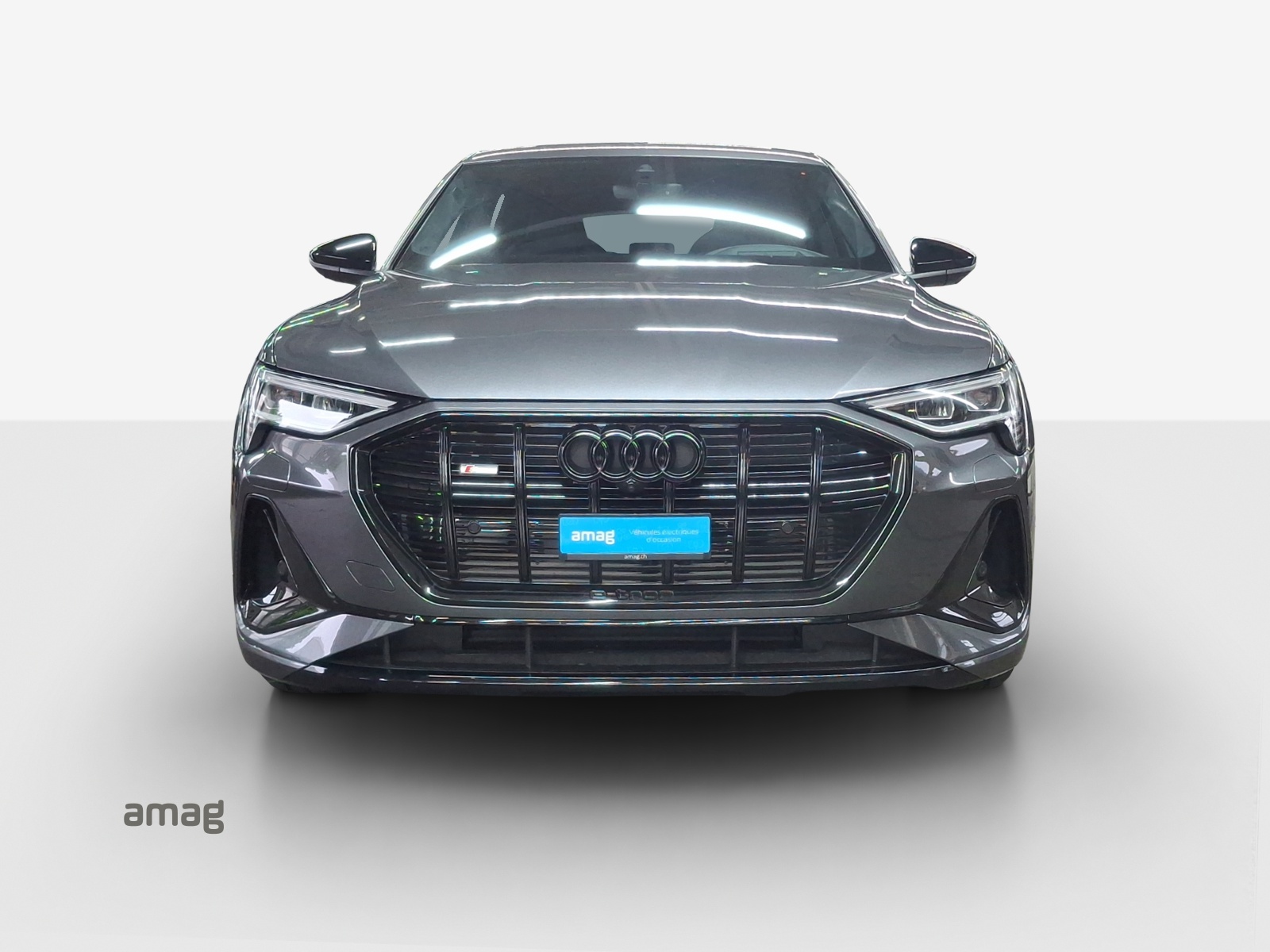AUDI e-tron 55 S Line Black Edition quattro-image-7