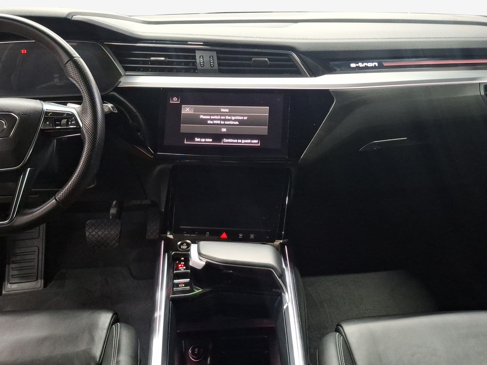 AUDI e-tron 55 S Line Black Edition quattro-image-11