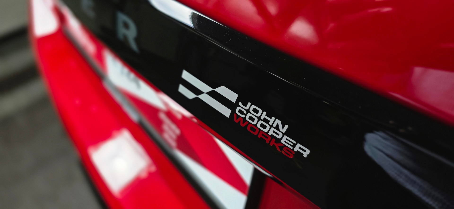MINI John Cooper Works *Panoramadach*HeadUpDisplay*360°Kamera*Carplay/Androidauto*-image-26