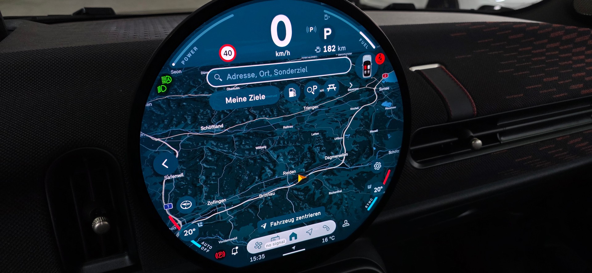 MINI John Cooper Works *Panoramadach*HeadUpDisplay*360°Kamera*Carplay/Androidauto*-image-16