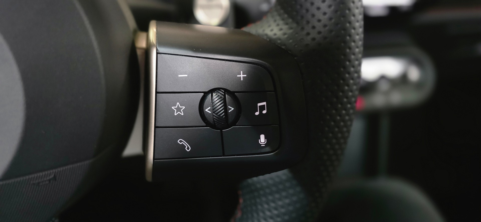 MINI John Cooper Works *Panoramadach*HeadUpDisplay*360°Kamera*Carplay/Androidauto*-image-12