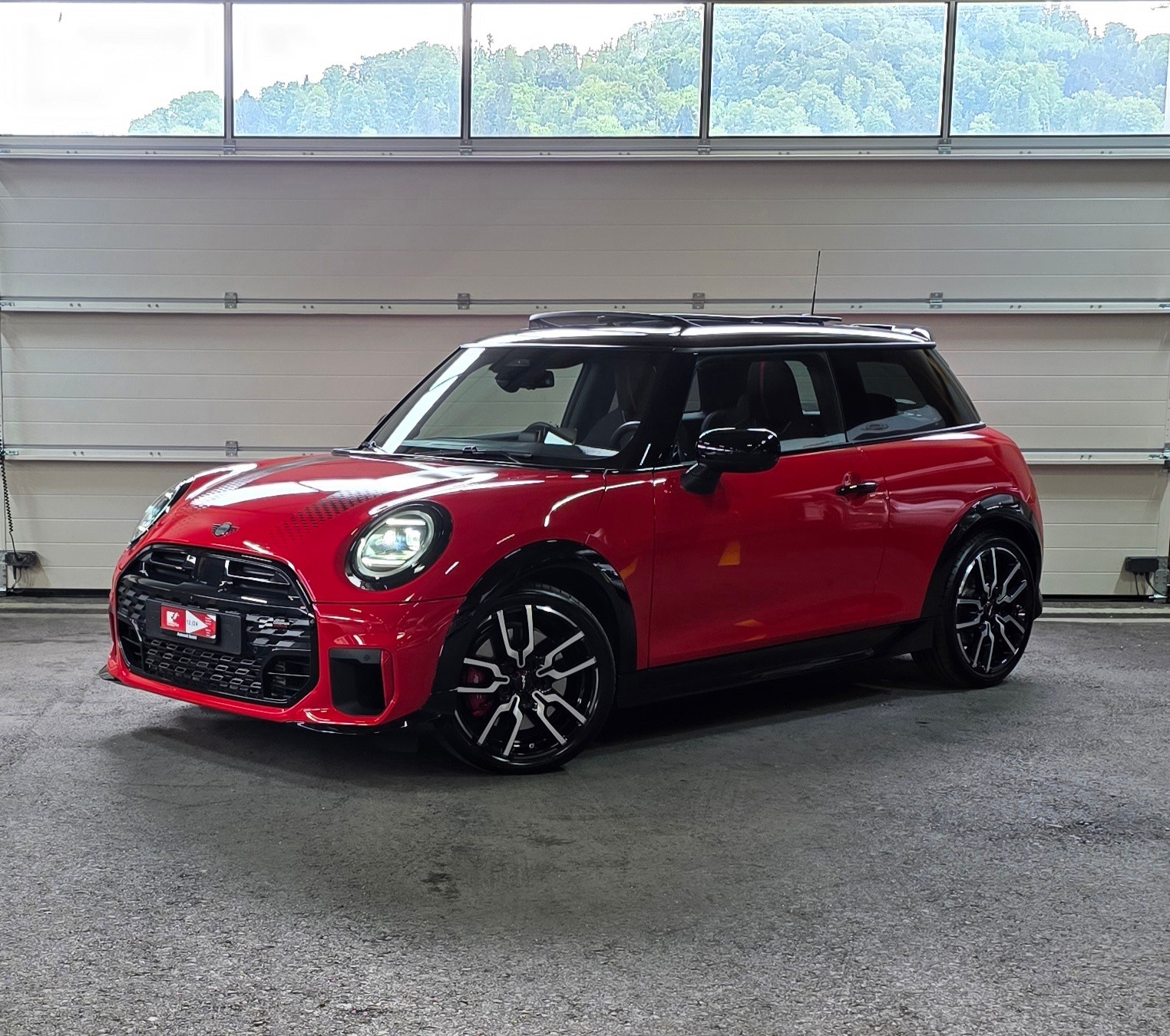 MINI John Cooper Works *Panoramadach*HeadUpDisplay*360°Kamera*Carplay/Androidauto*-image-0