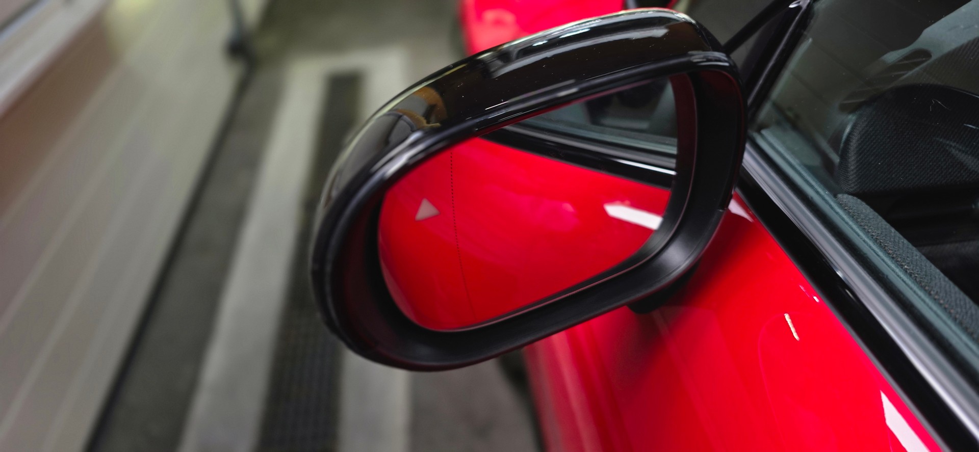 MINI John Cooper Works *Panoramadach*HeadUpDisplay*360°Kamera*Carplay/Androidauto*-image-27