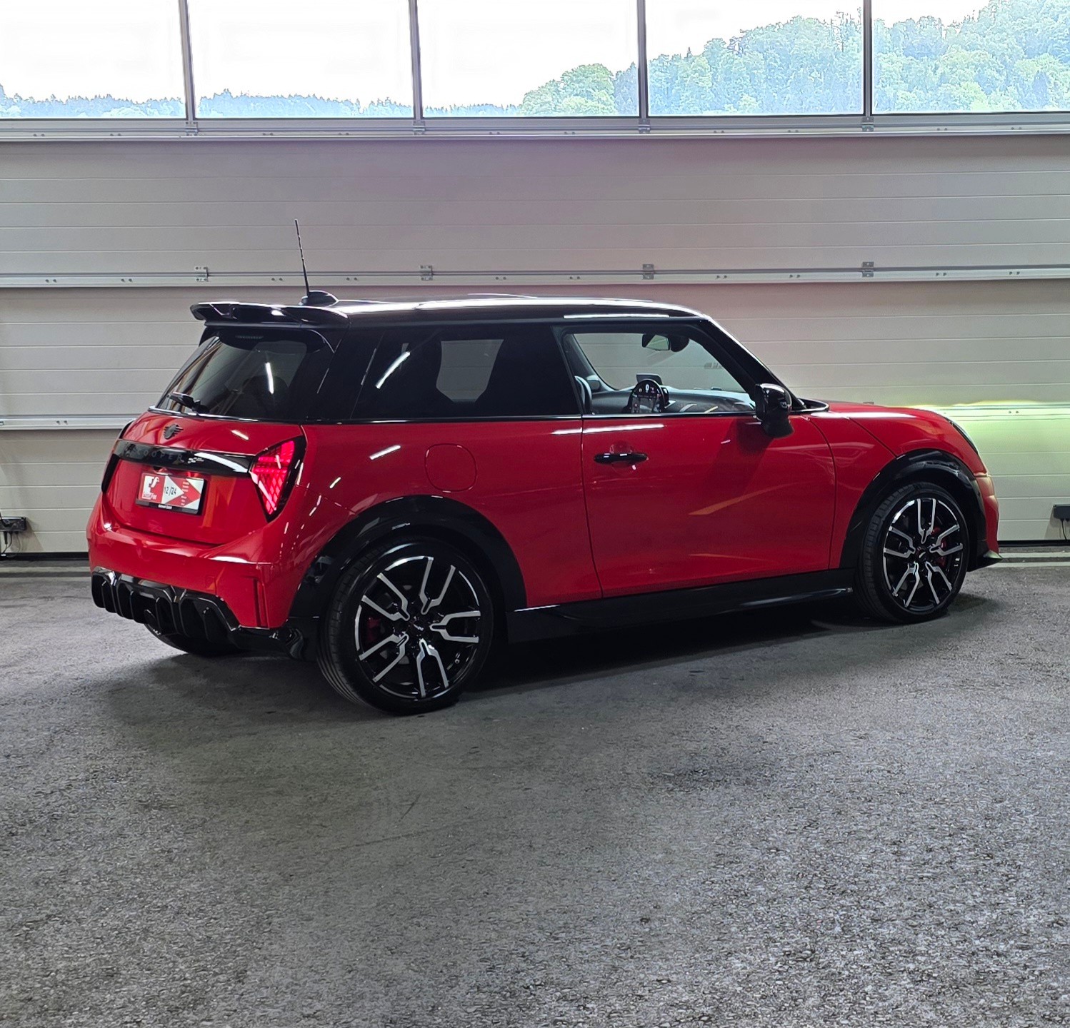 MINI John Cooper Works *Panoramadach*HeadUpDisplay*360°Kamera*Carplay/Androidauto*-image-4