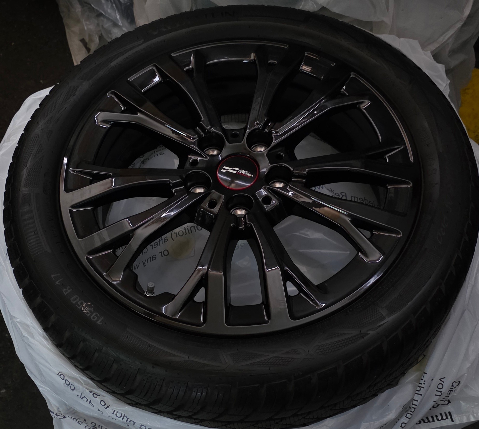 MINI John Cooper Works *Panoramadach*HeadUpDisplay*360°Kamera*Carplay/Androidauto*-image-28