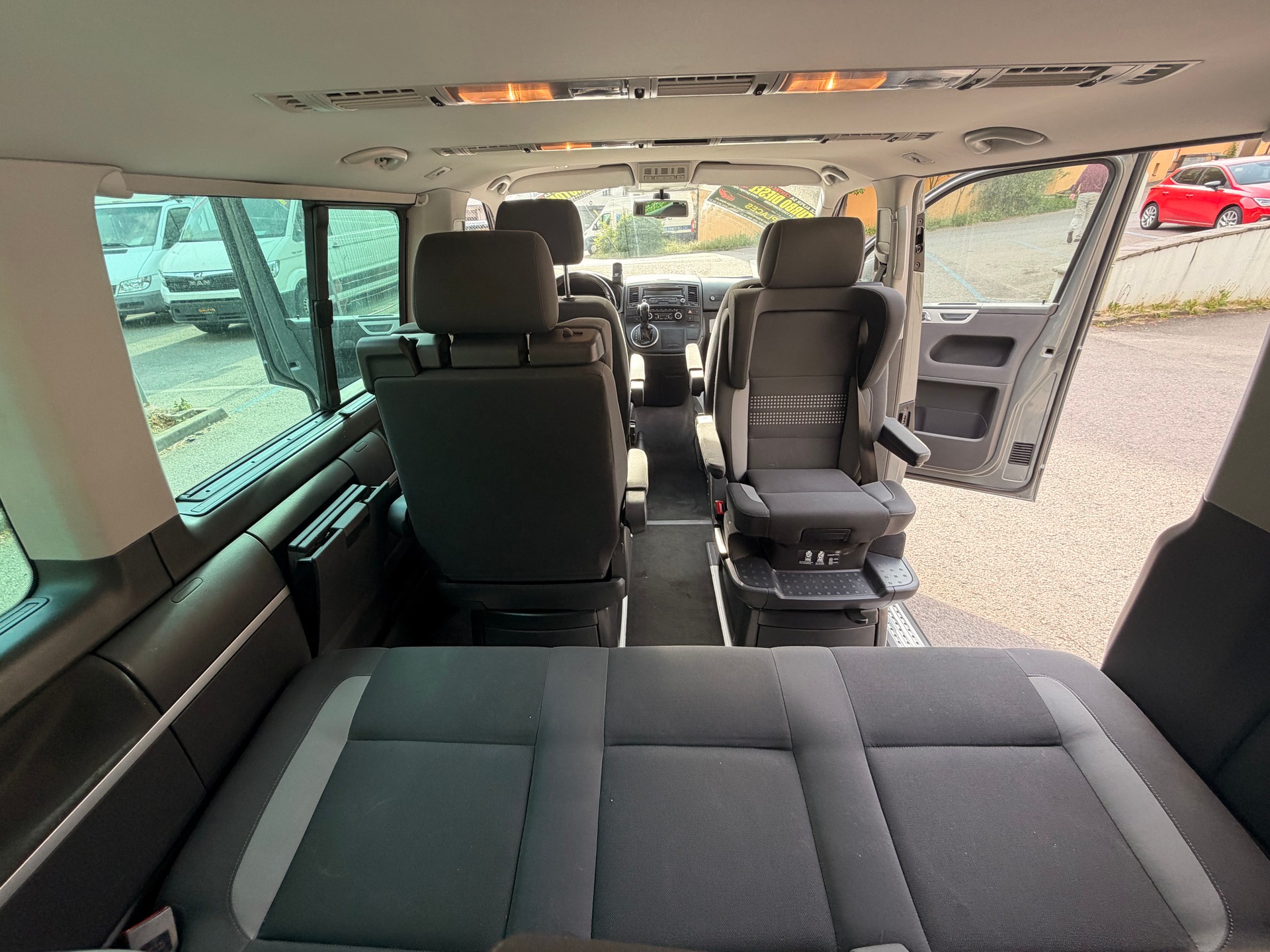 VW T5 Multivan 2.0 Bi-TDI CR Comfortline DSG-image-20
