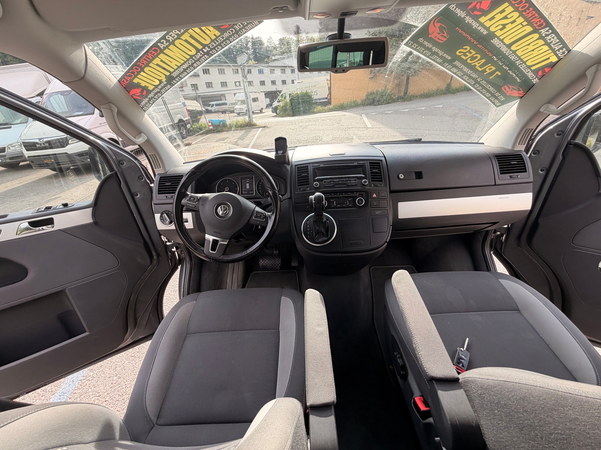VW T5 Multivan 2.0 Bi-TDI CR Comfortline DSG-image-22