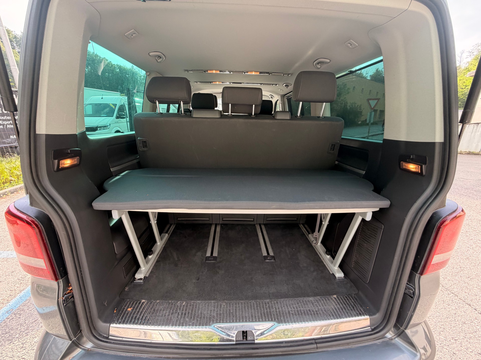 VW T5 Multivan 2.0 Bi-TDI CR Comfortline DSG-image-9
