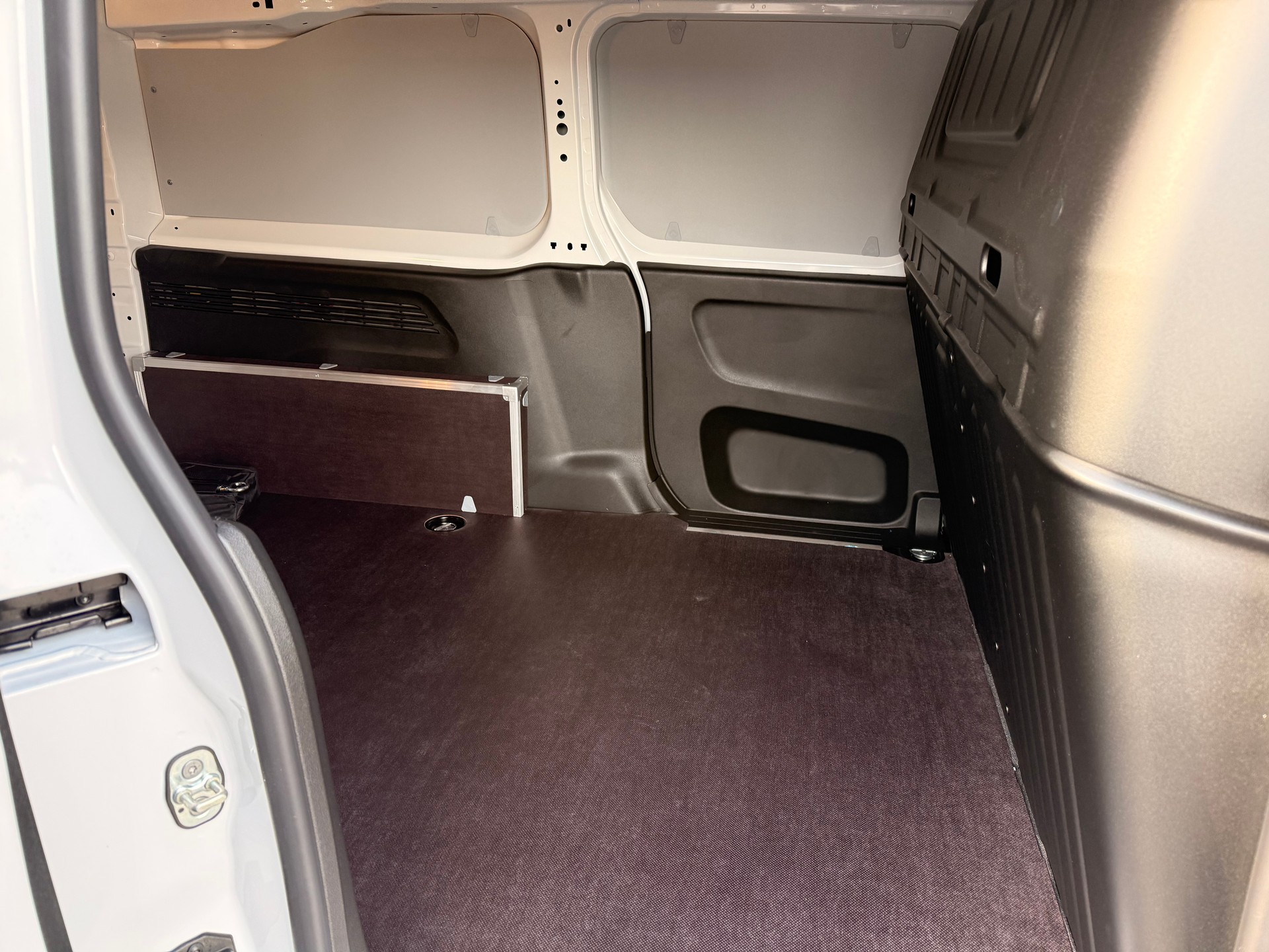 PEUGEOT Partner 1.5 HDi Long 1000kg-image-5