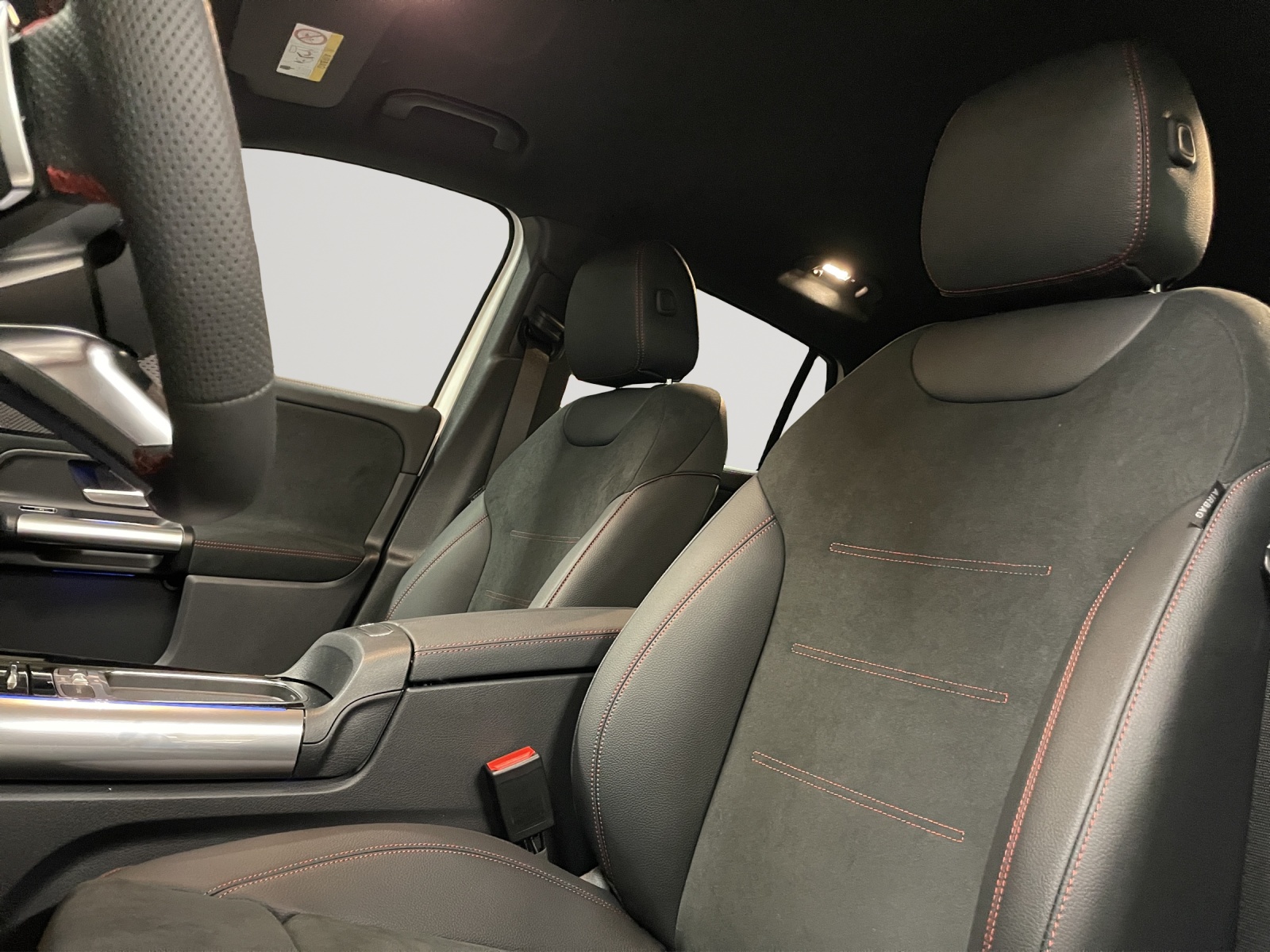 Image MERCEDES-BENZ GLA-200 GLA 200 Night Star 7G-DCT