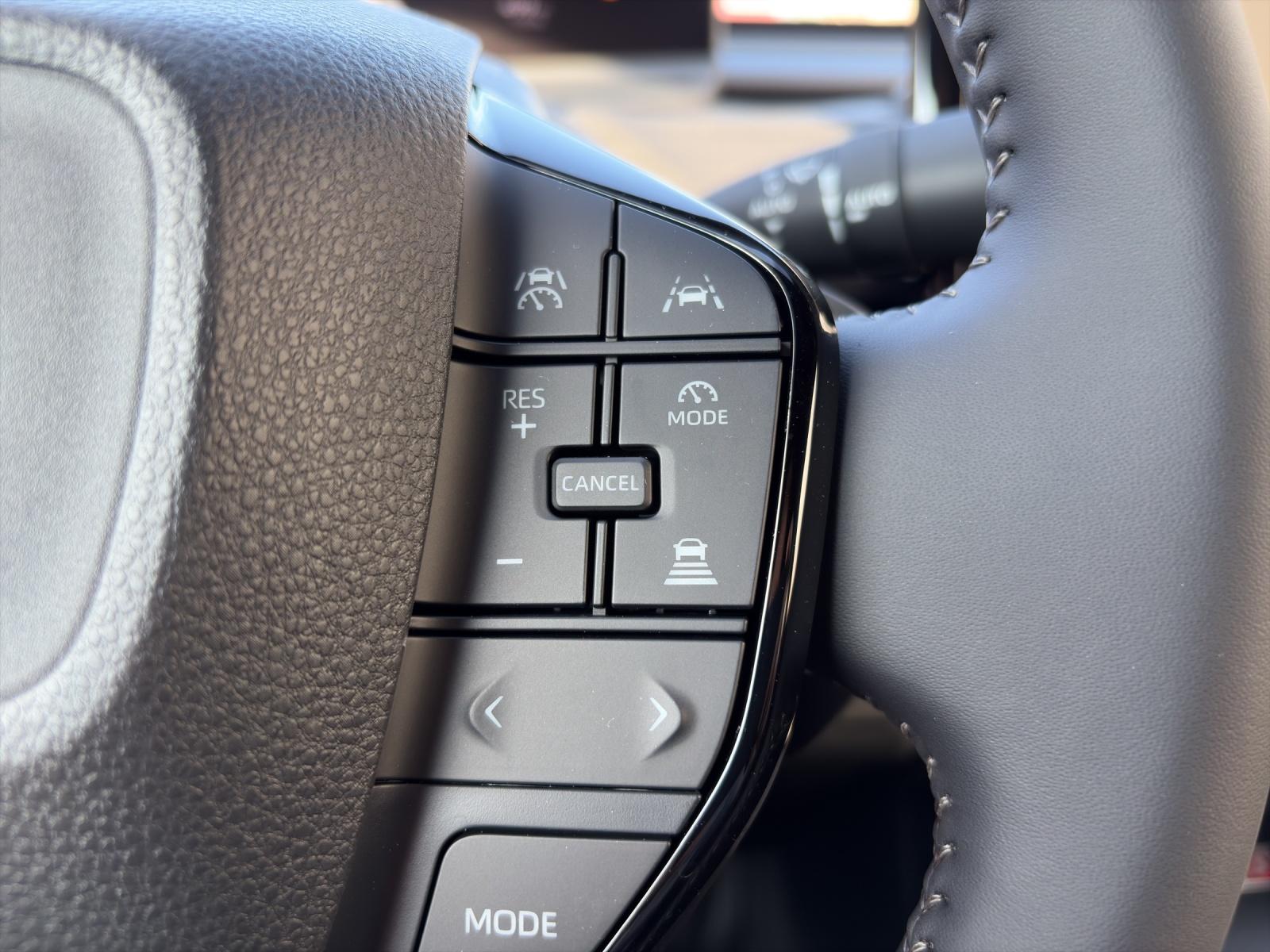 TOYOTA C-HR+ Style AWD-image-18