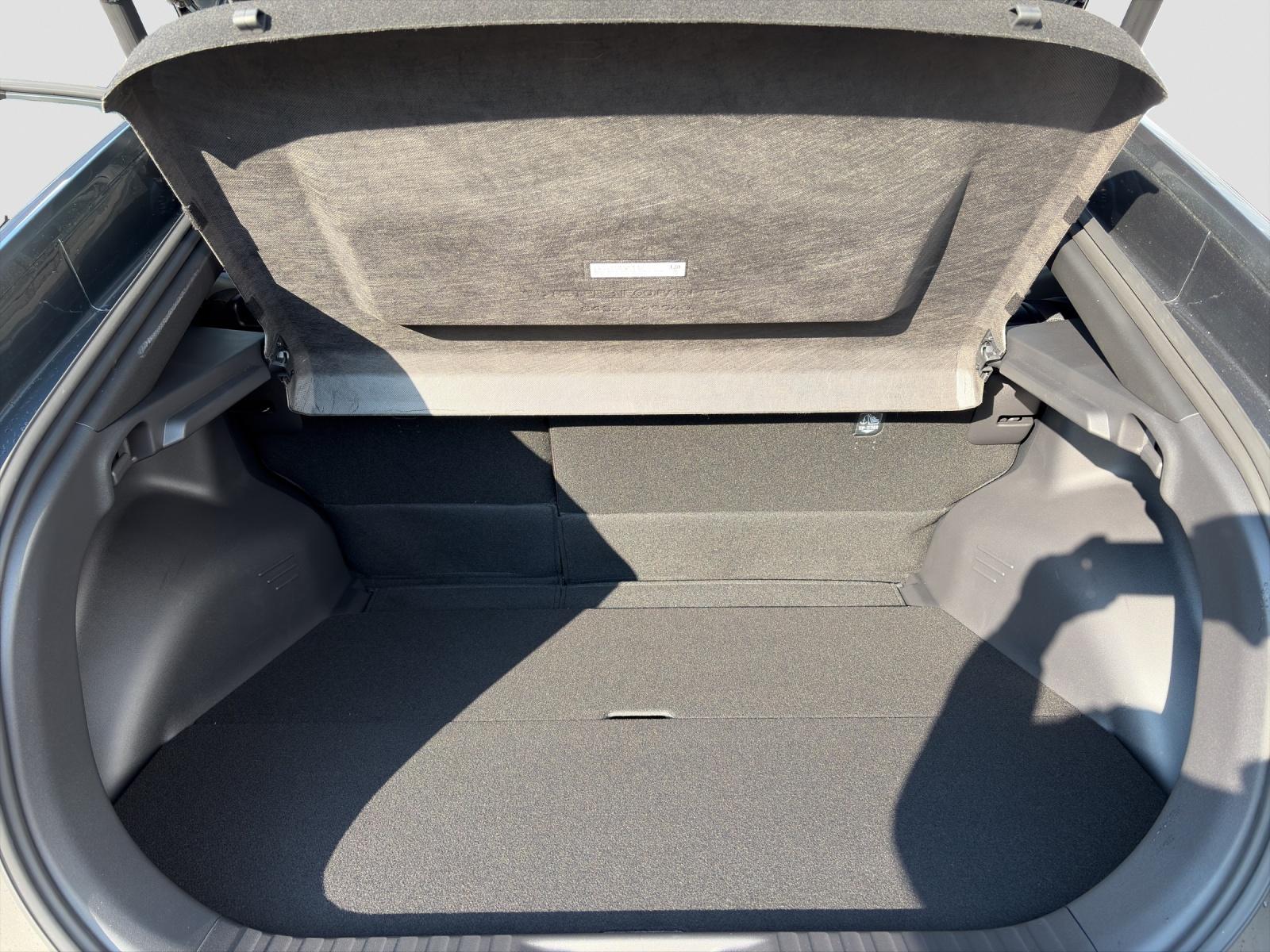 TOYOTA C-HR+ Style AWD-image-11
