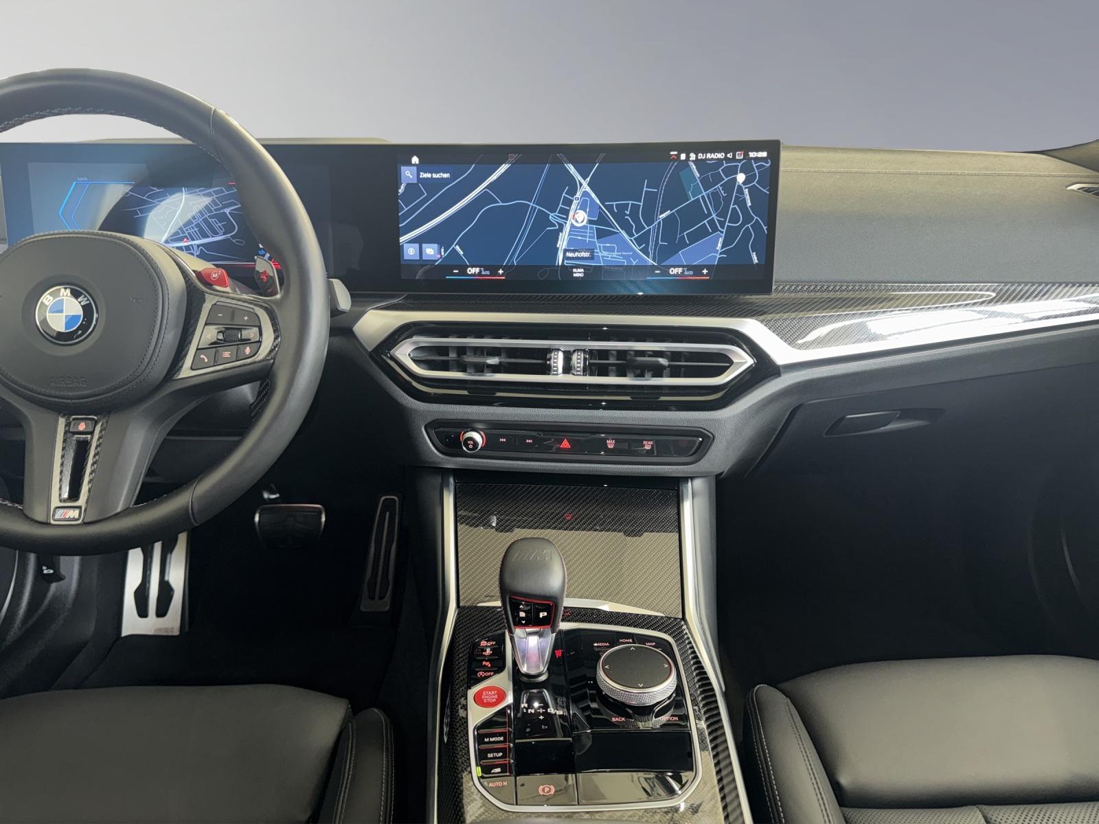 BMW M3 Competition xDrive Touring-image-11