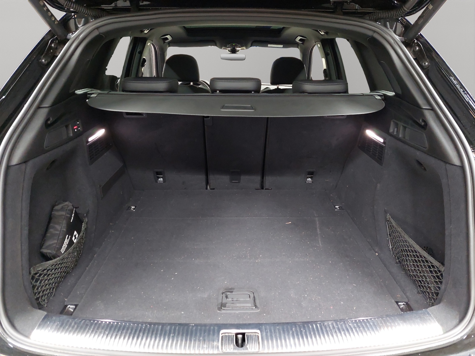 AUDI Q5 40 TDI S-line quattro S-tronic-image-10