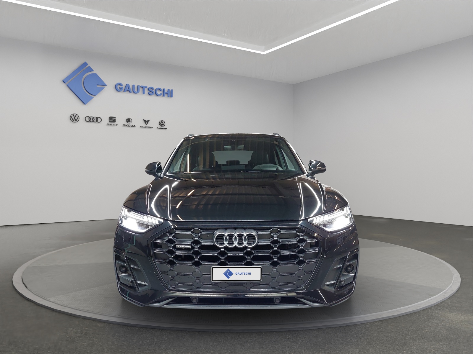 AUDI Q5 40 TDI S-line quattro S-tronic-image-4