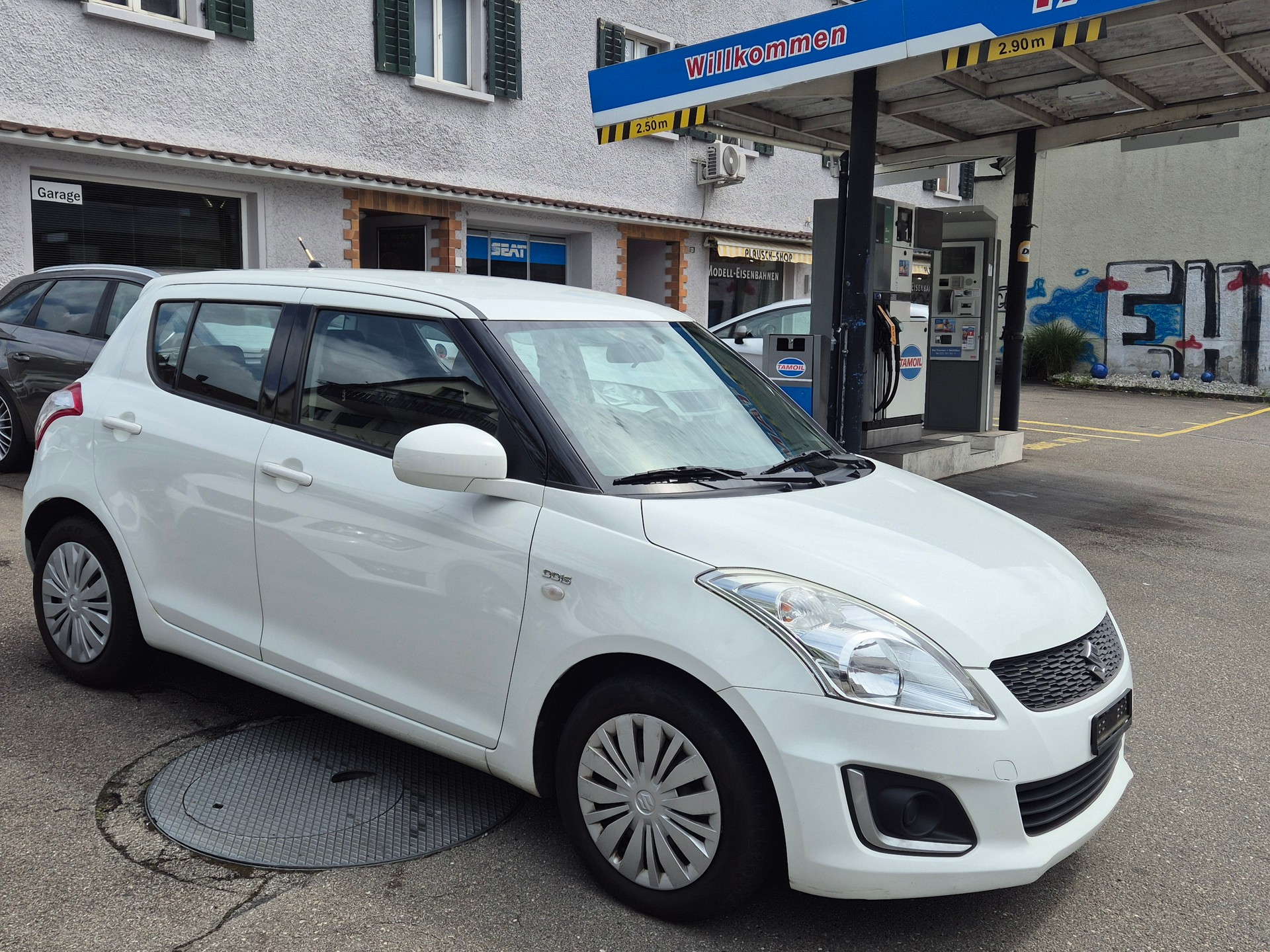 SUZUKI SWIFT-image-6