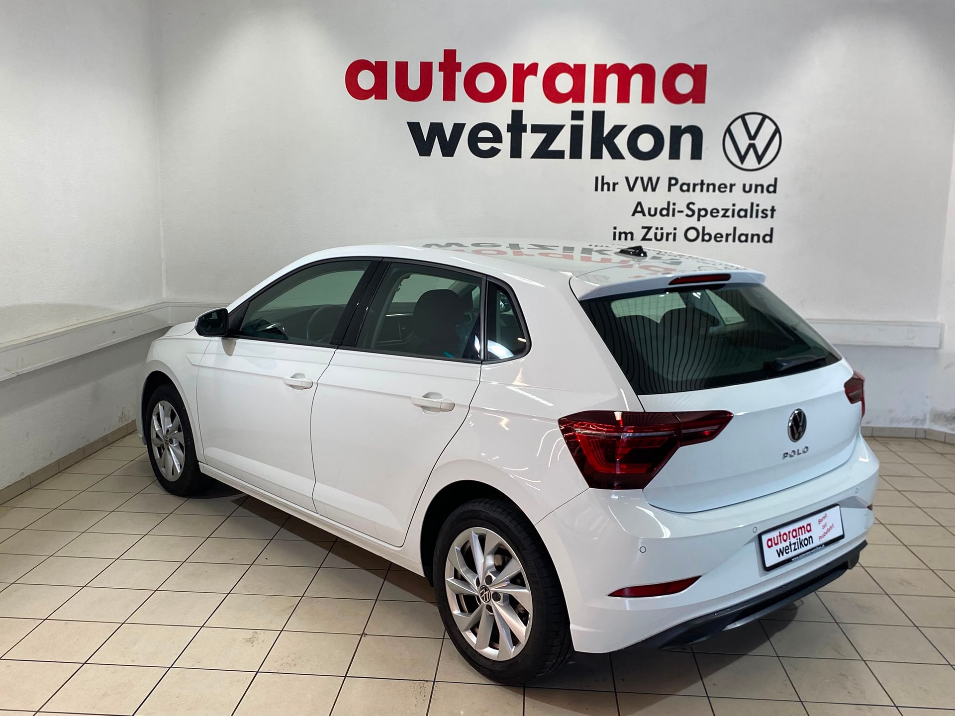 VW Polo 1.0 TSI Style DSG-image-2