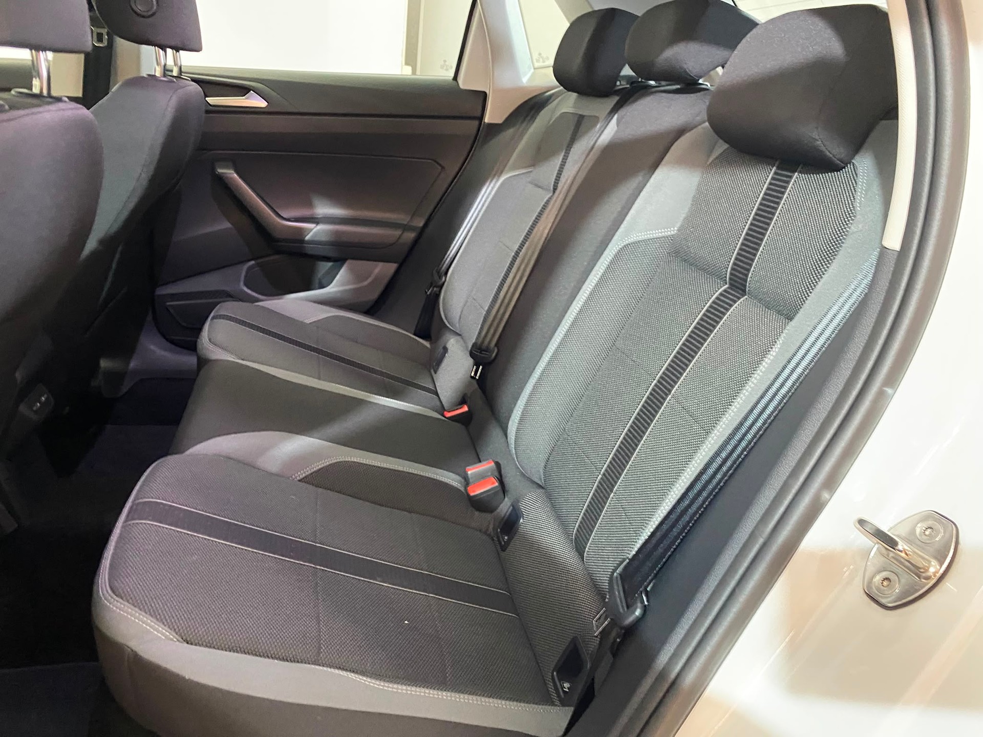 VW Polo 1.0 TSI Style DSG-image-8