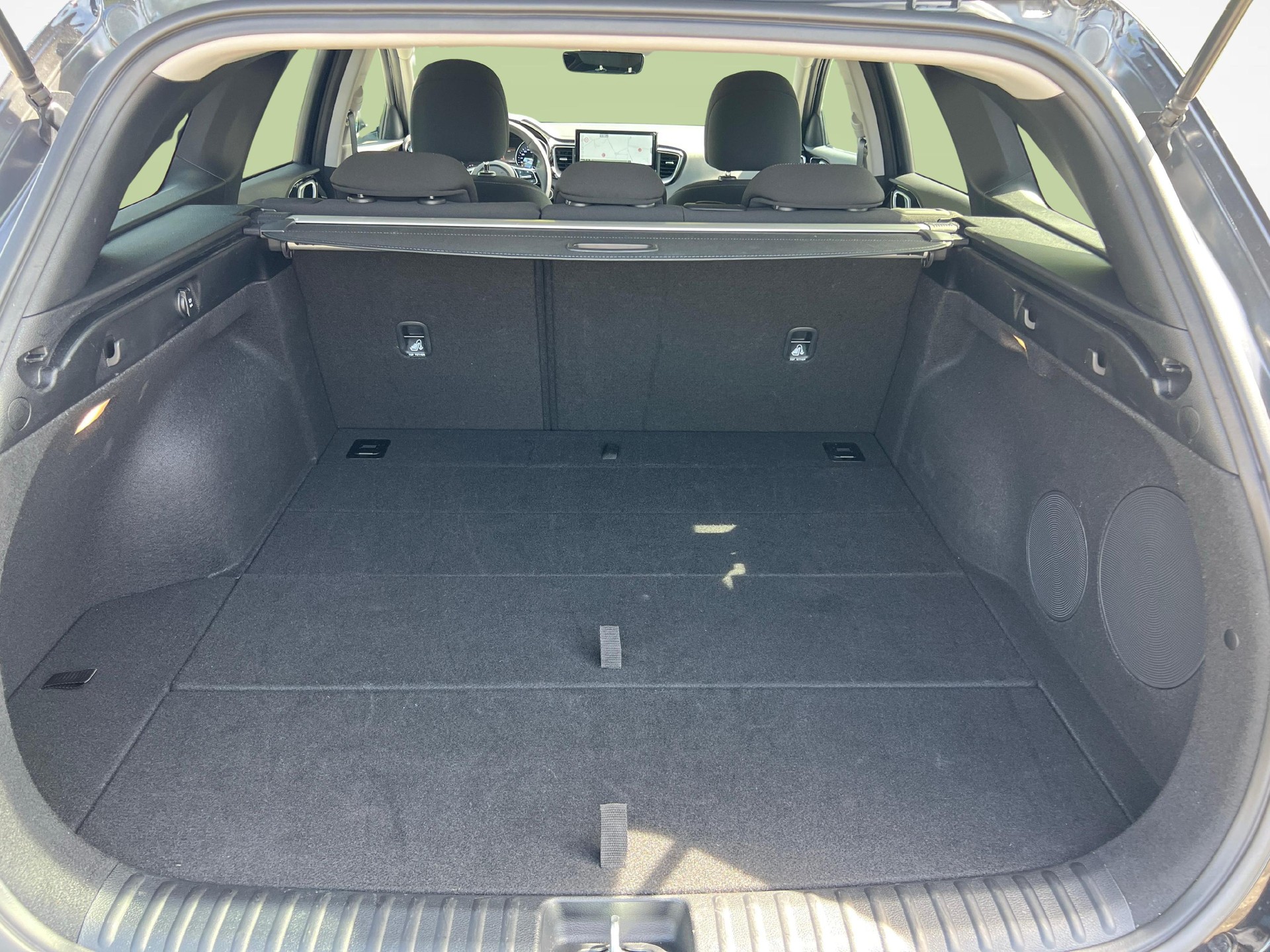 KIA Ceed SW 1.5 T-GDi Power-image-11