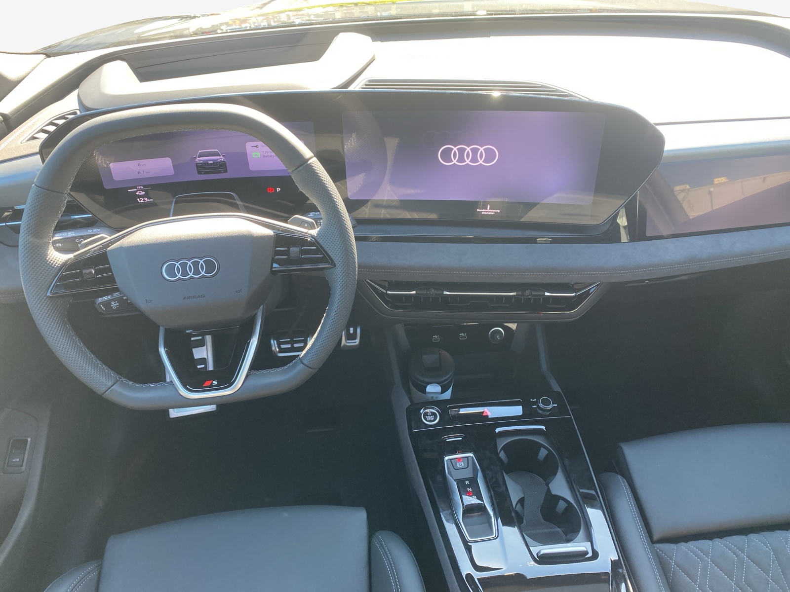 AUDI Q6 e-tron quattro-image-8