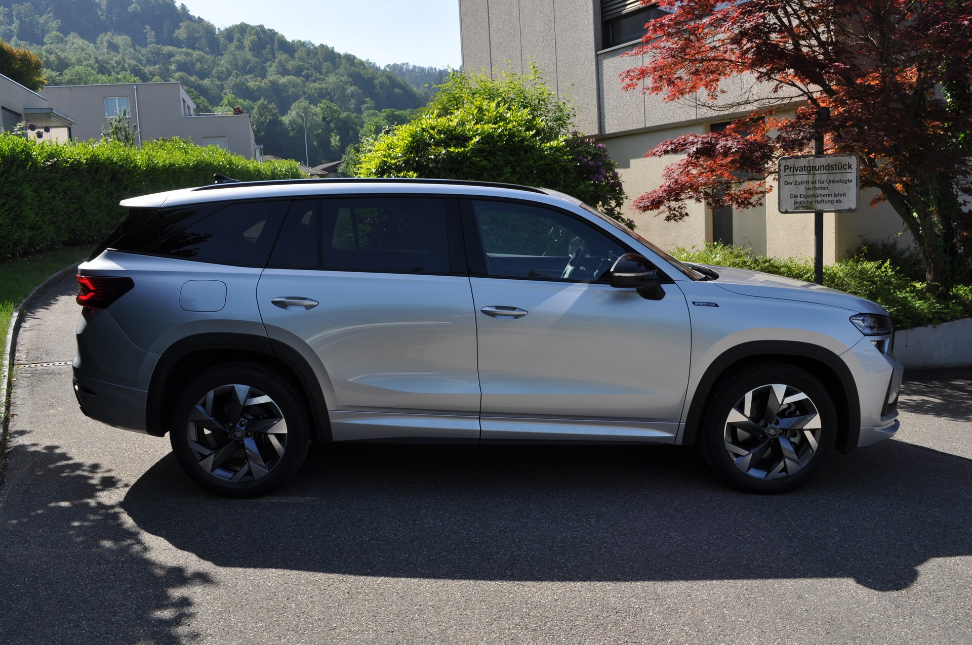 SKODA Kodiaq 2.0 TDI Sportline-image-2