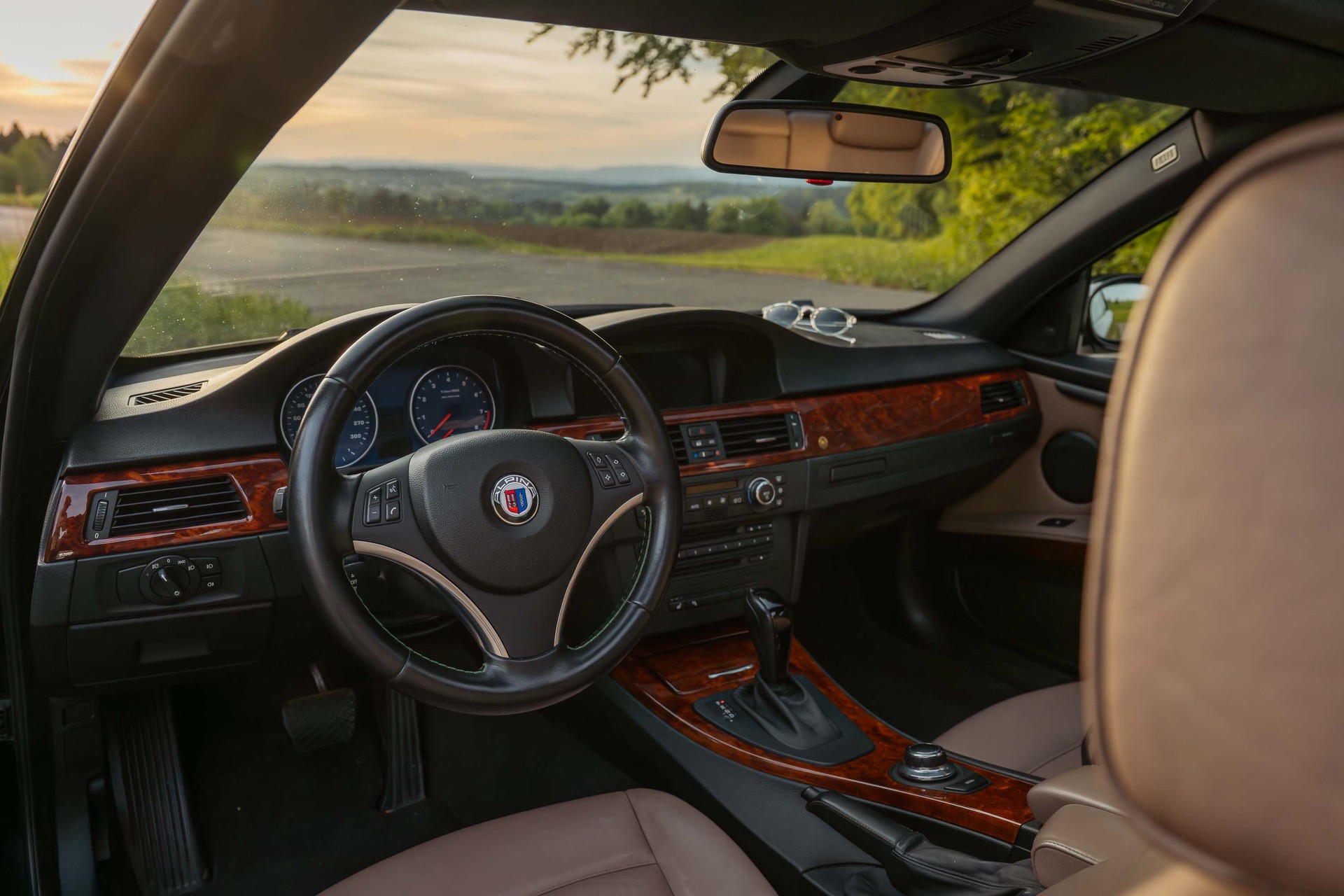 BMW-ALPINA B3 Biturbo-image-6