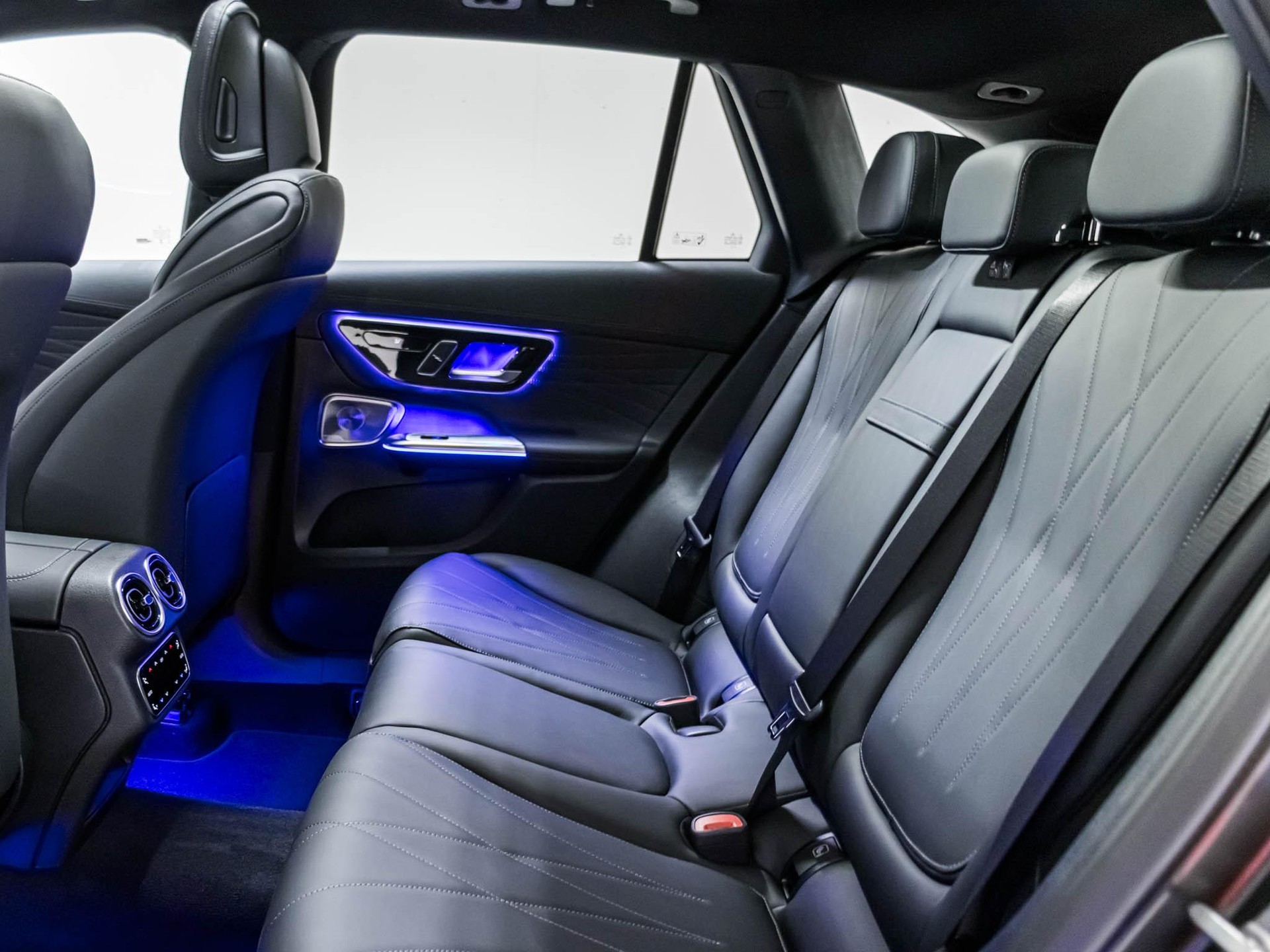 MERCEDES-BENZ GLC 220 d 4MATIC-image-7