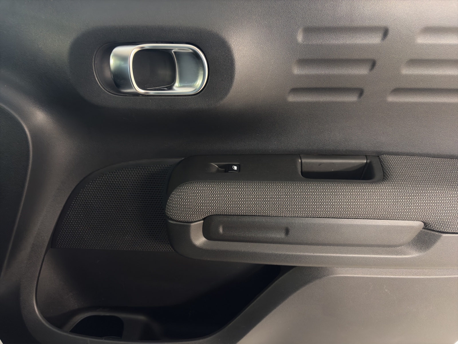 Image CITROEN C3-AIRCROSS C3 Aircross 1.2 SwissEAT6