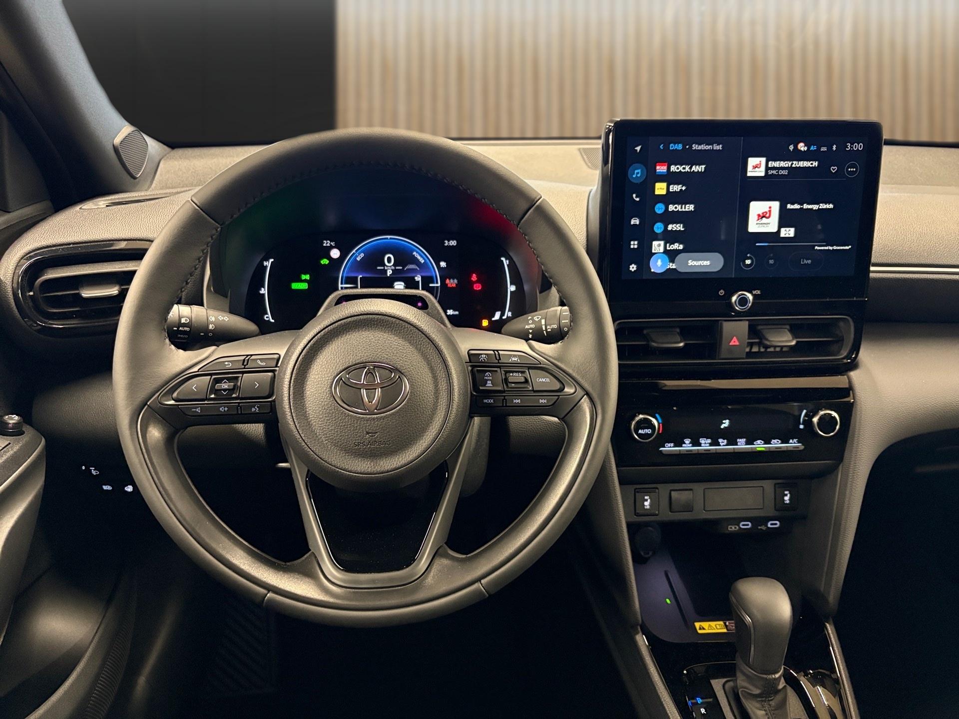 TOYOTA Yaris Cross 1.5 Trend e-CVT-image-11
