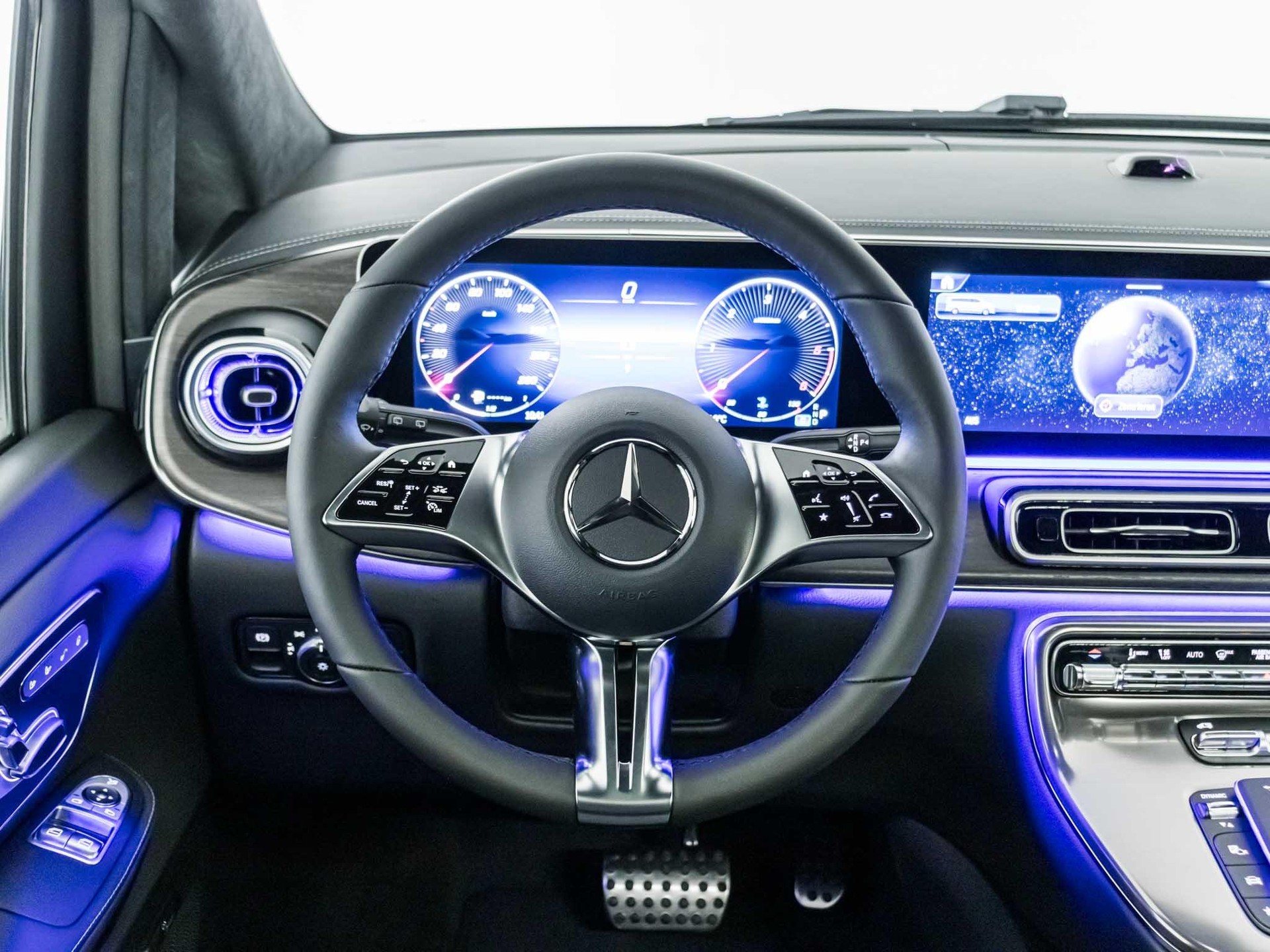MERCEDES-BENZ V 300 d 4MATIC EXCLUSIVE L-image-11