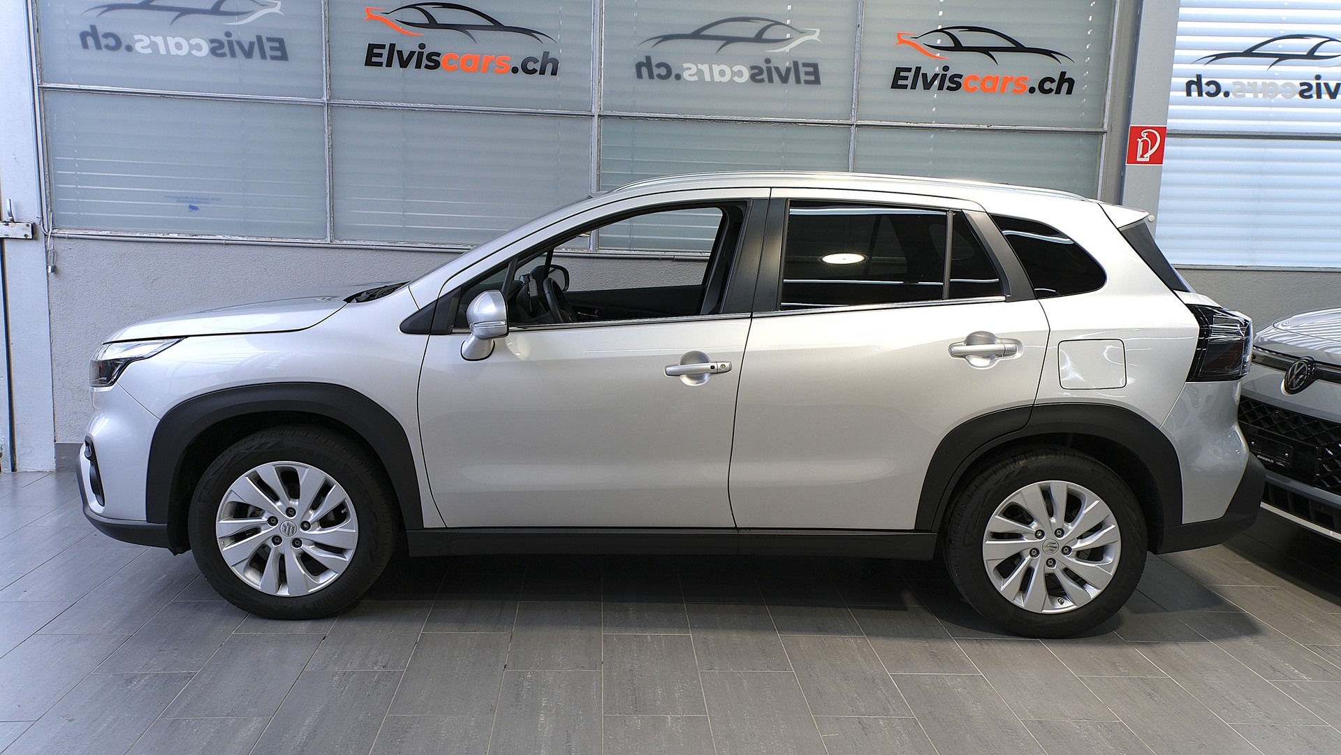 SUZUKI S-Cross 1.4 16V Compact+ MHD 4WD-image-10