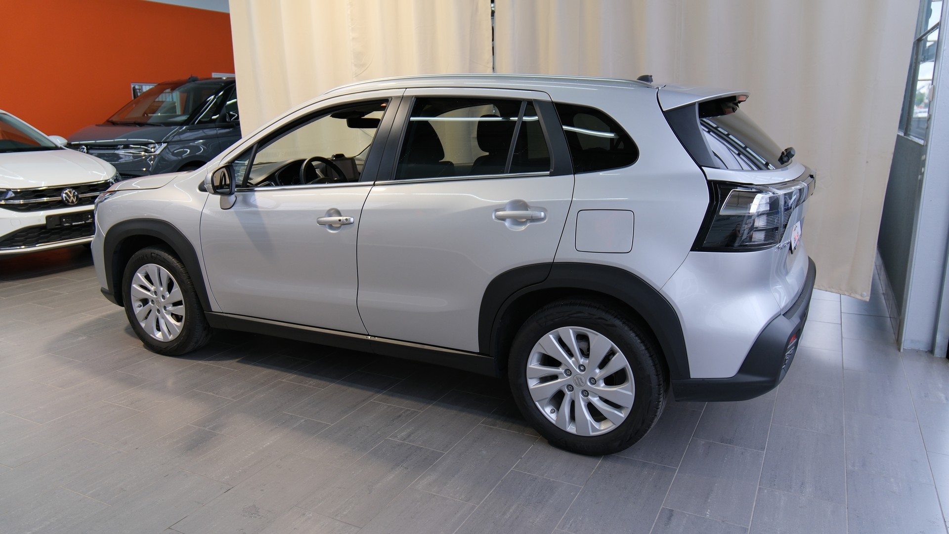 SUZUKI S-Cross 1.4 16V Compact+ MHD 4WD-image-11