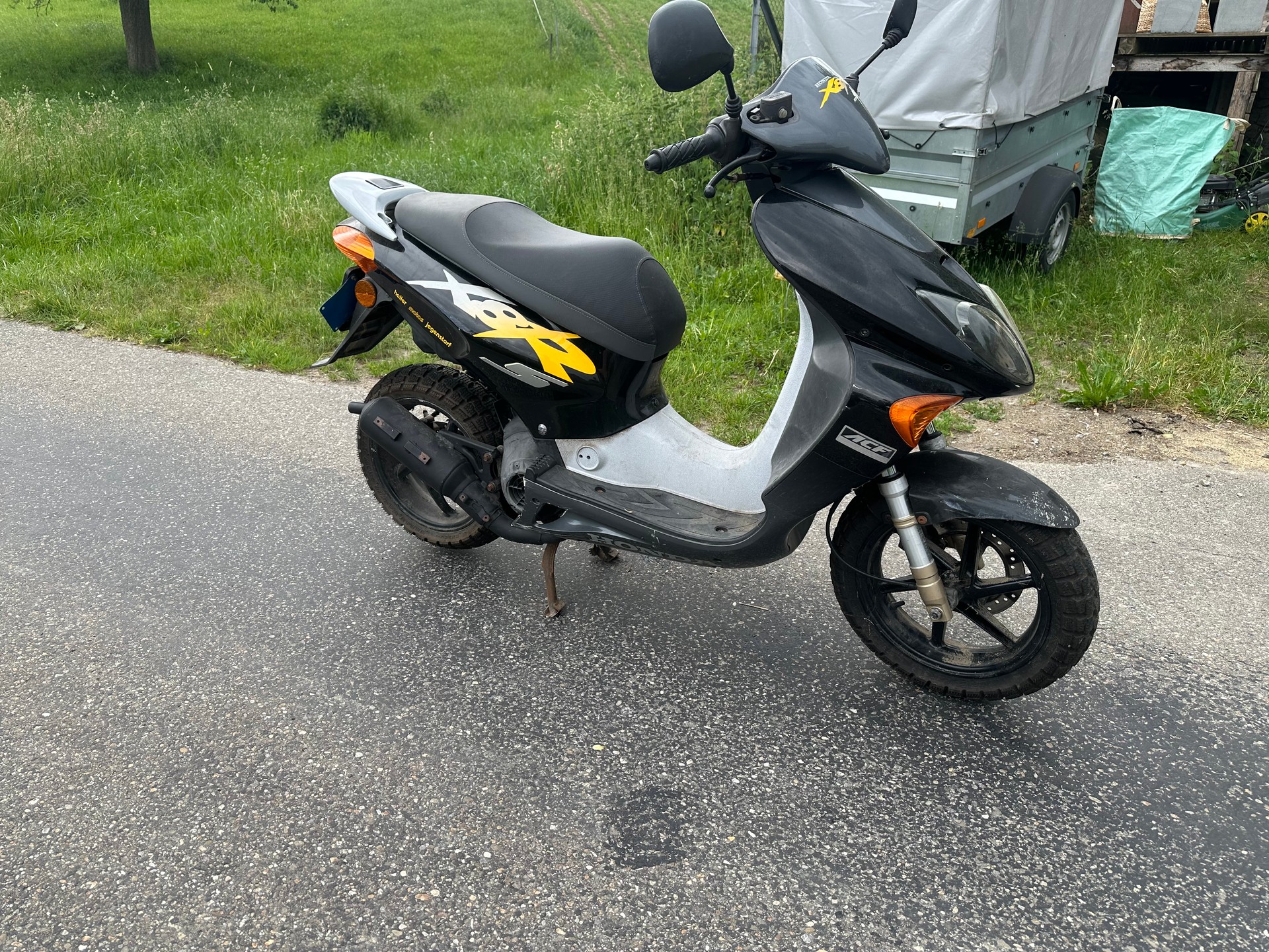 HONDA SZX 50/X8R-S Sport (45km/h)