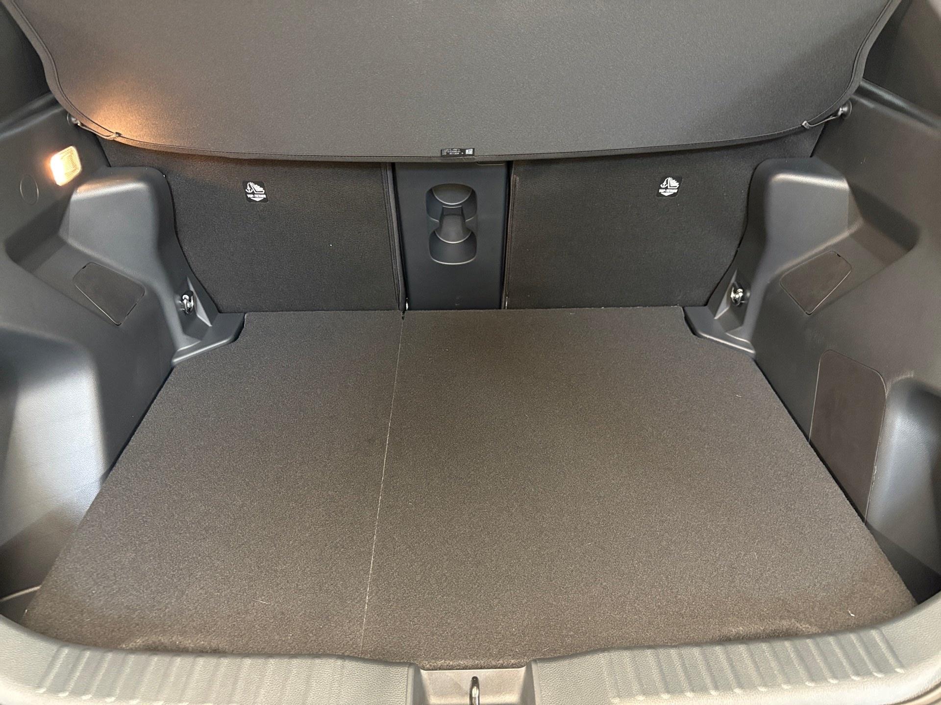 TOYOTA Yaris Cross 1.5 Trend e-CVT-image-14