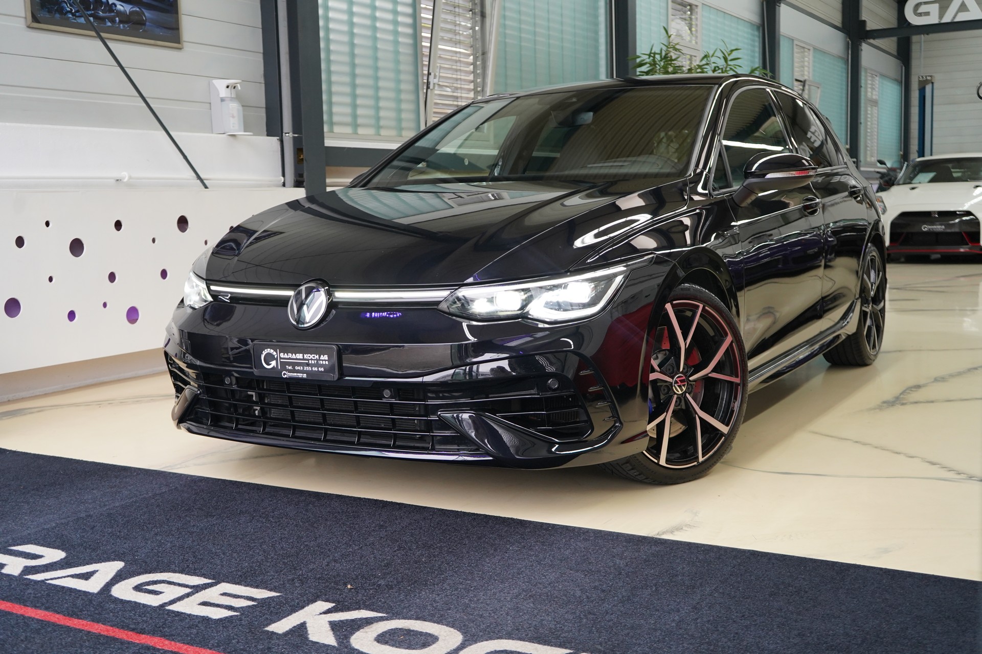 VW Golf 2.0 TSI R DSG 4Motion / ABT 385 Ps. *-image-0