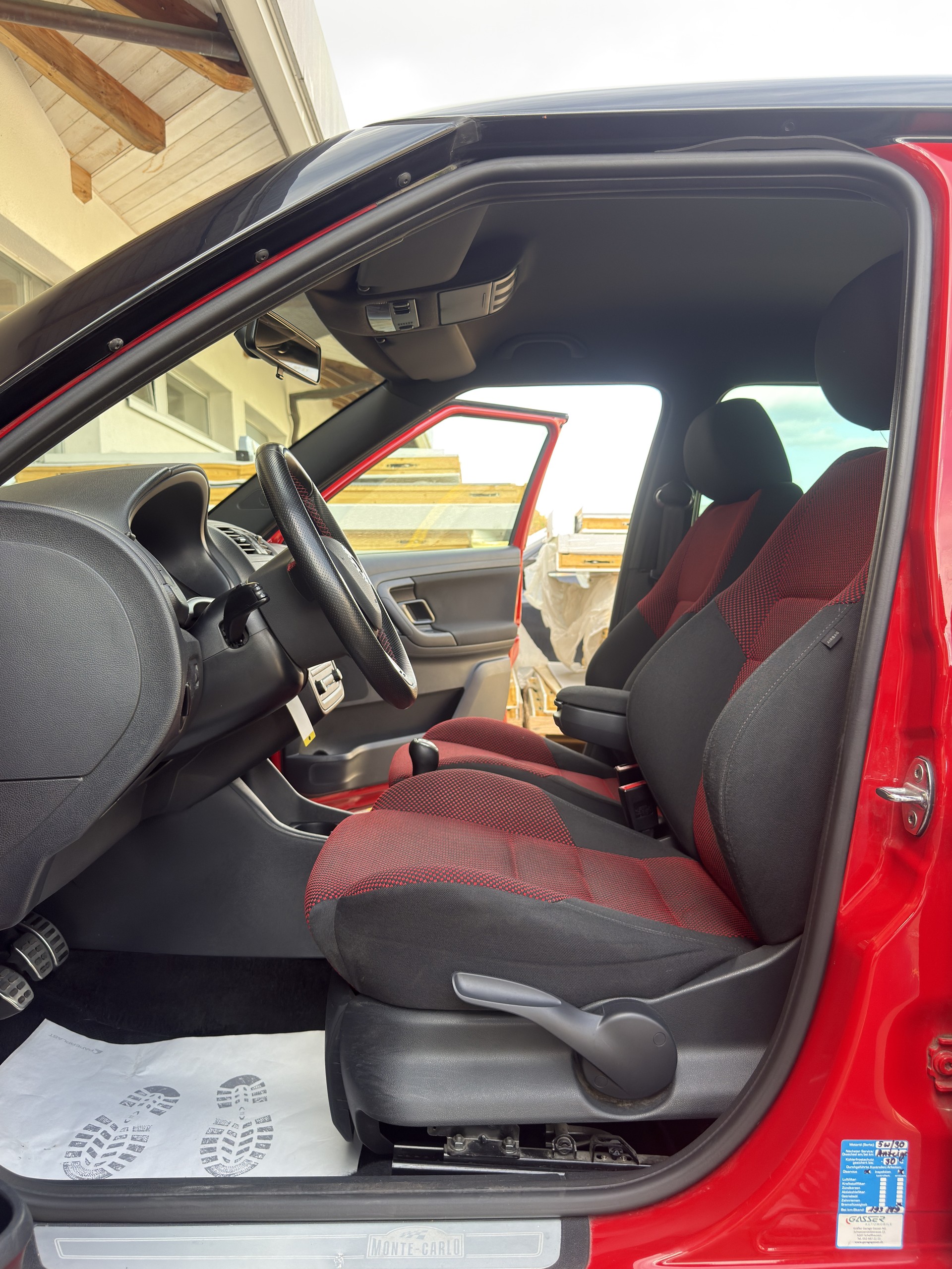 SKODA Fabia 1.6 TDI Ambiente-image-9
