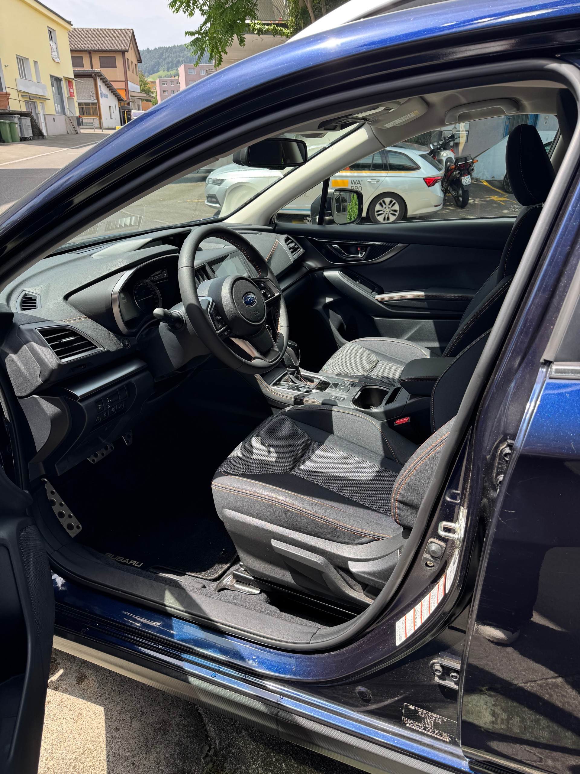 SUBARU XV 2.0 Swiss Plus AWD Lineartronic-image-8