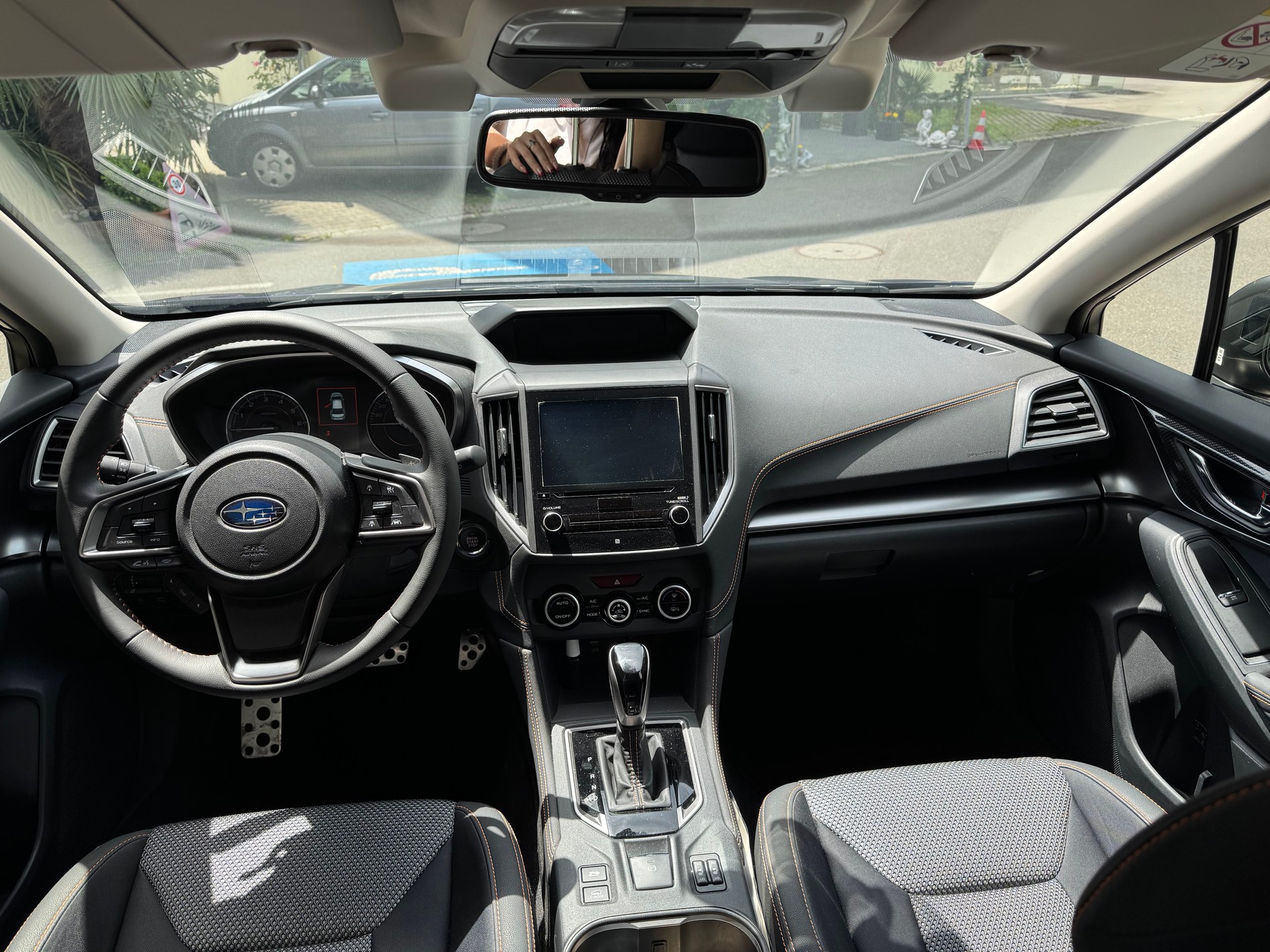 SUBARU XV 2.0 Swiss Plus AWD Lineartronic-image-7