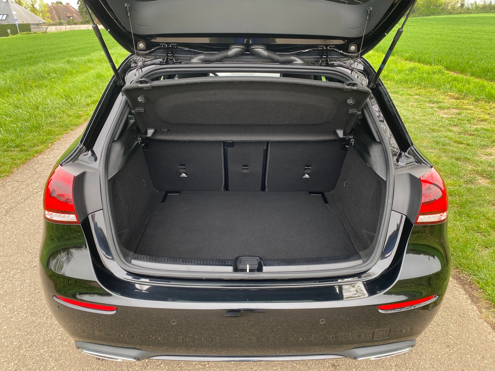 MERCEDES-BENZ A 180 d Progressive-image-5