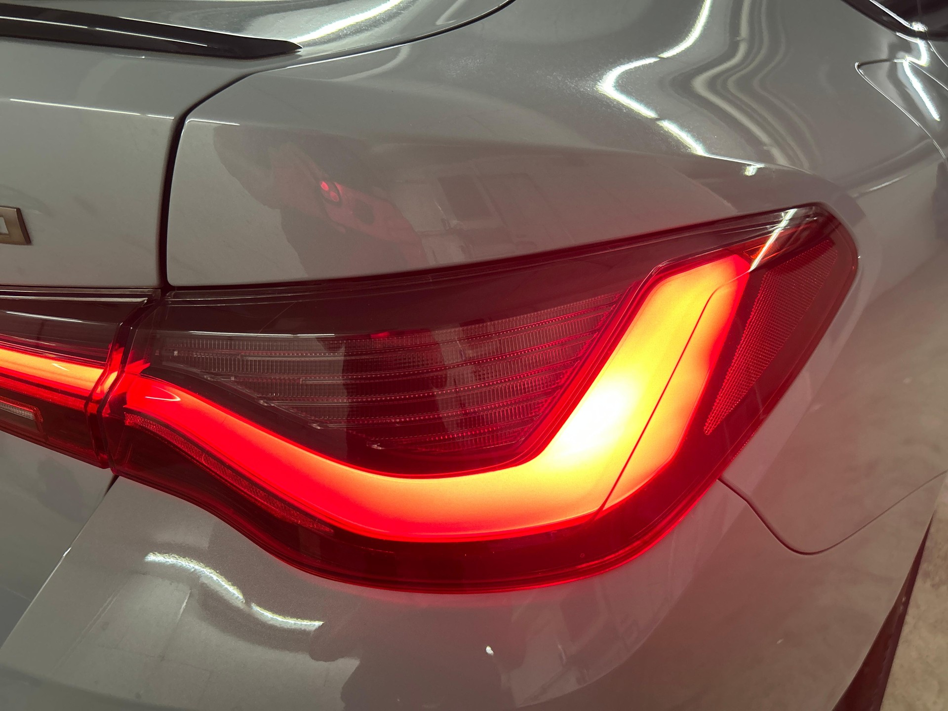 BMW i4 M50-image-10