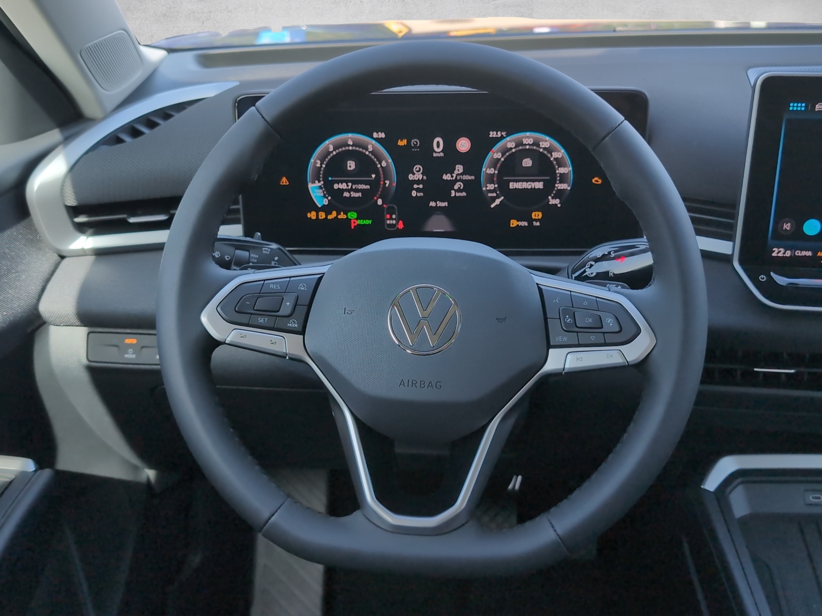 VW T-Roc NF Trend-image-9