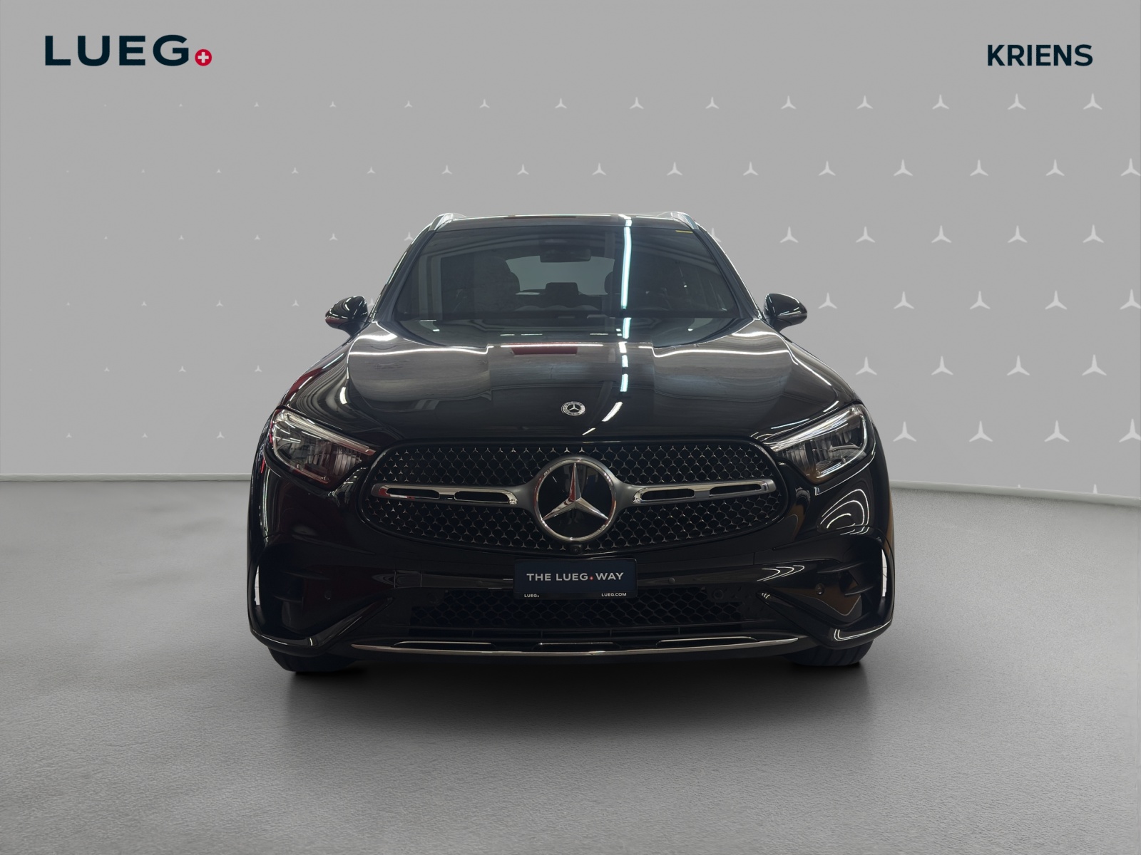 MERCEDES-BENZ GLC 300 4M - AMG / 360 Grad Kamera / Panorama-Dach / AHK-image-5
