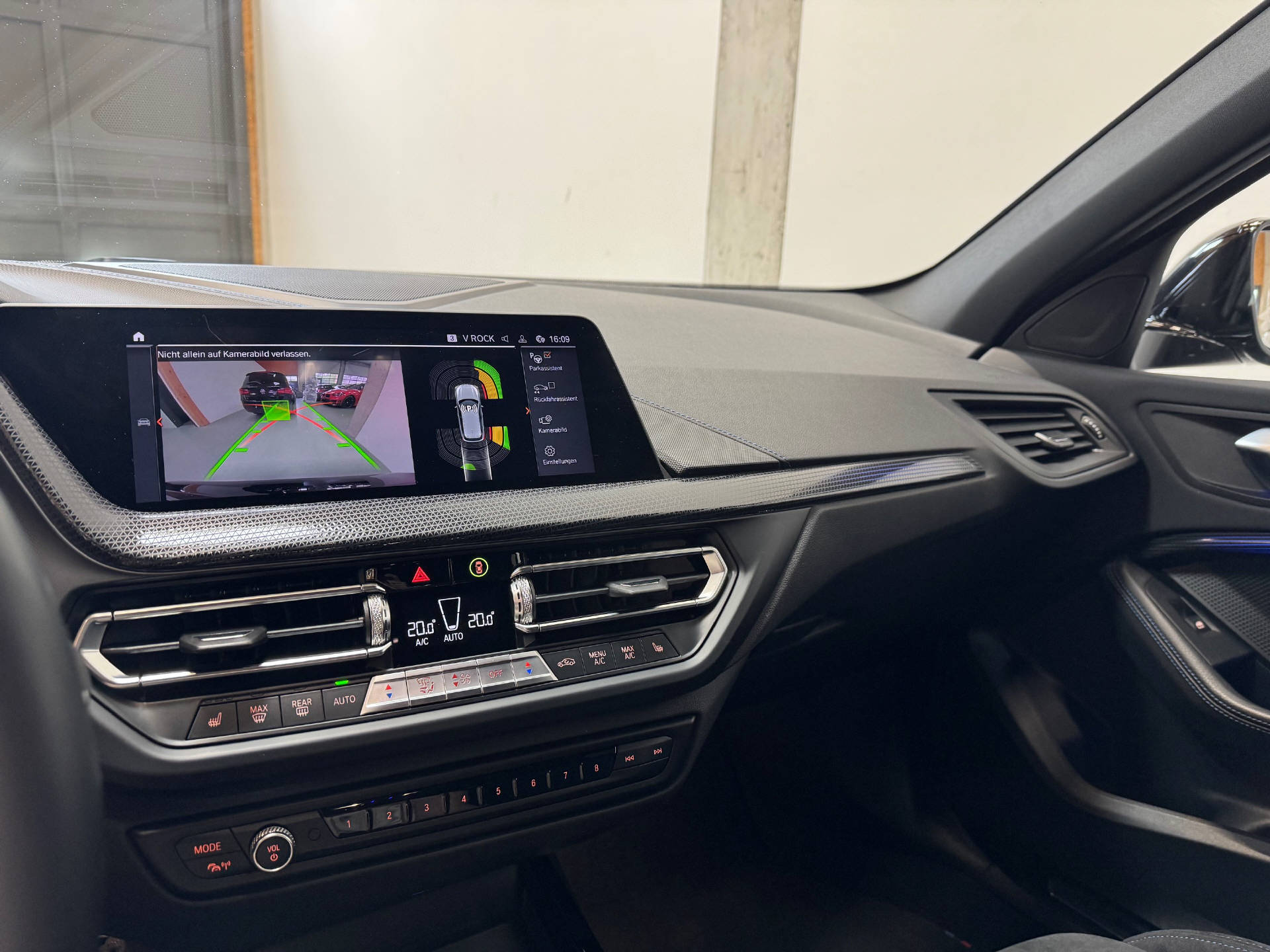 BMW M135i xDrive M Performance-image-8