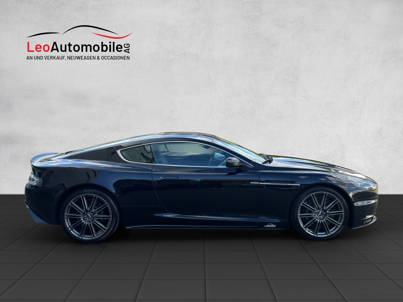 ASTON MARTIN DBS Coupé Touchtronic 2-image-5