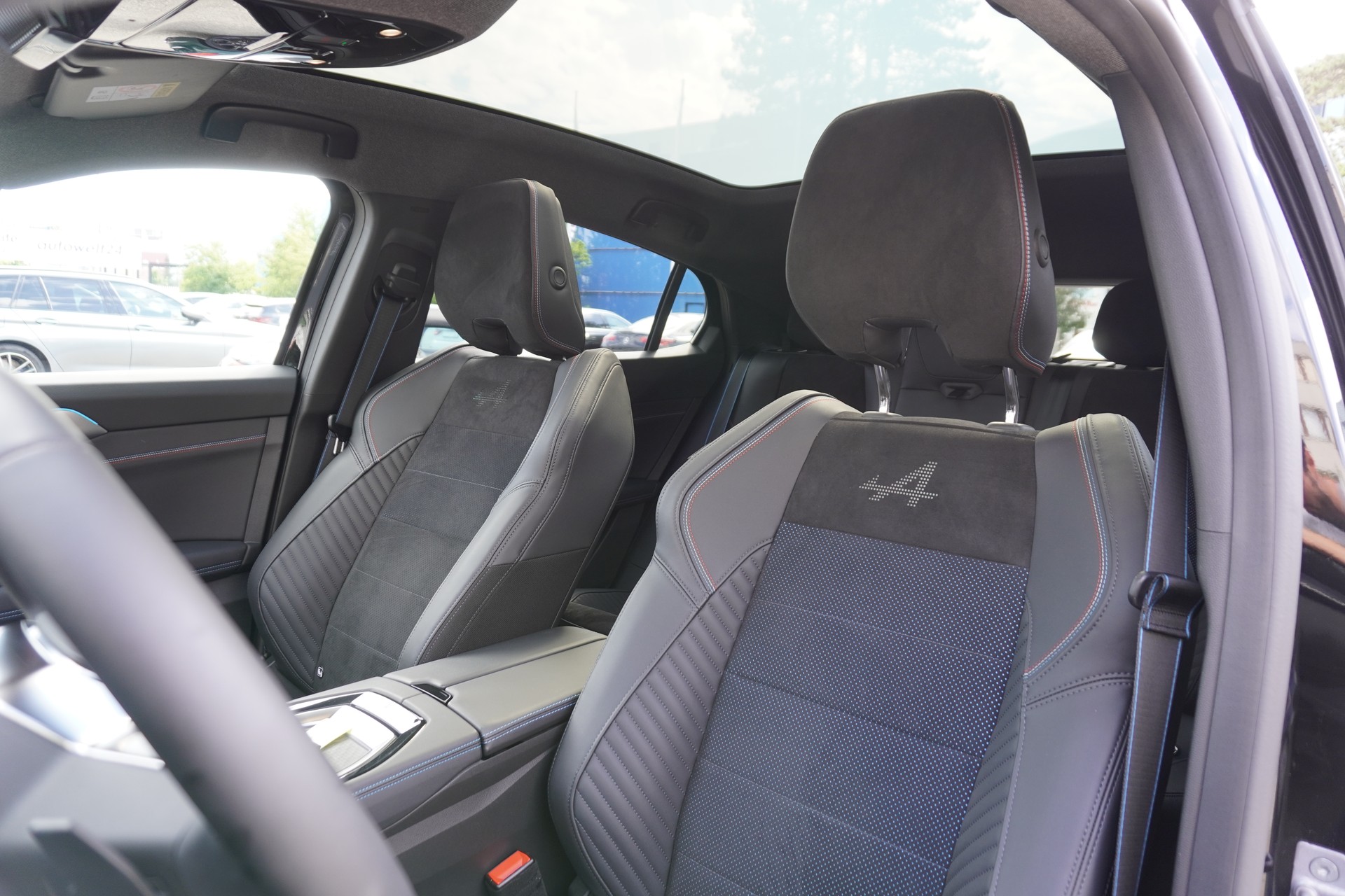 RENAULT Rafale 1.2 E-Tech Hybrid 200 Esprit Alpine-image-12