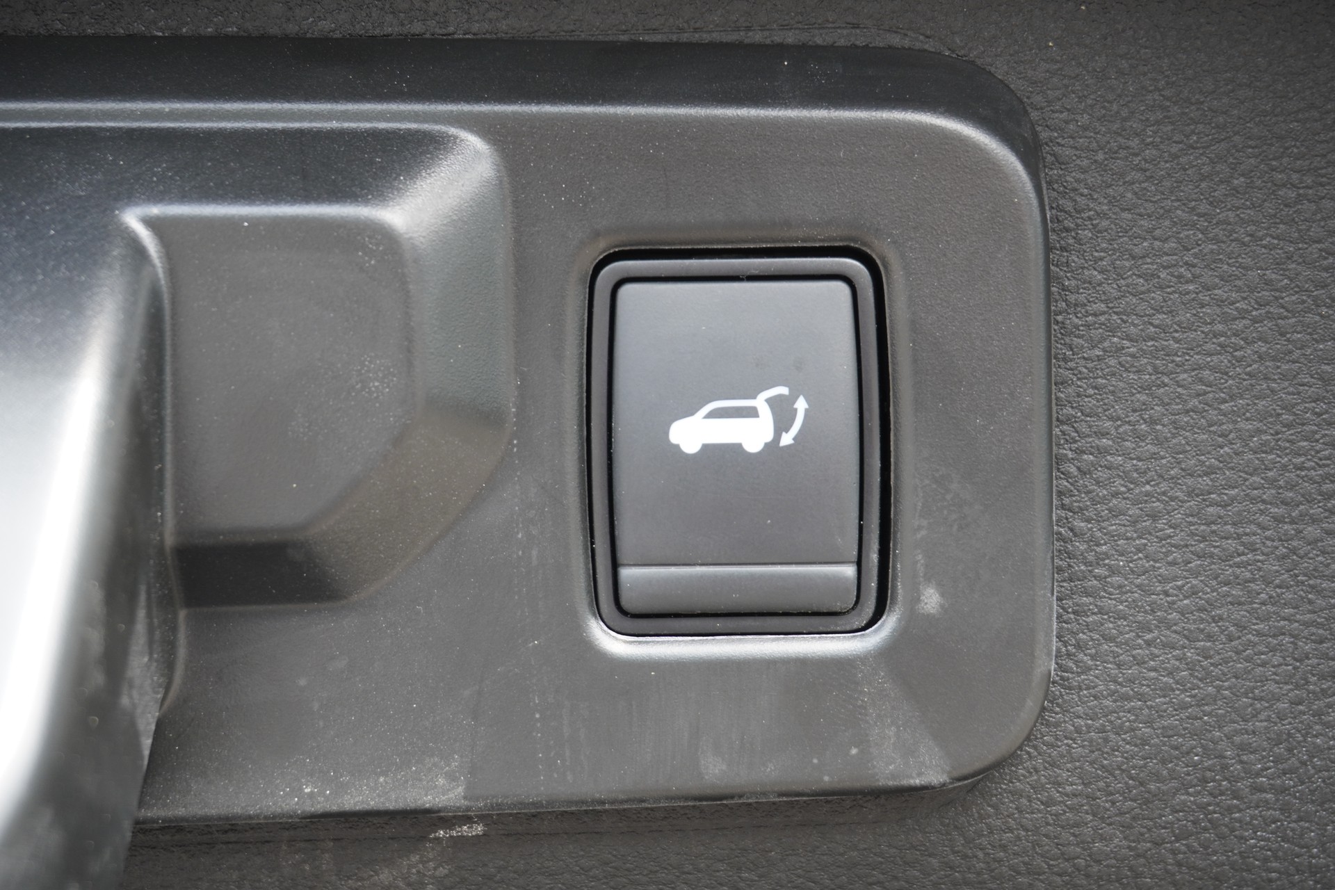 RENAULT Rafale 1.2 E-Tech Hybrid 200 Esprit Alpine-image-11