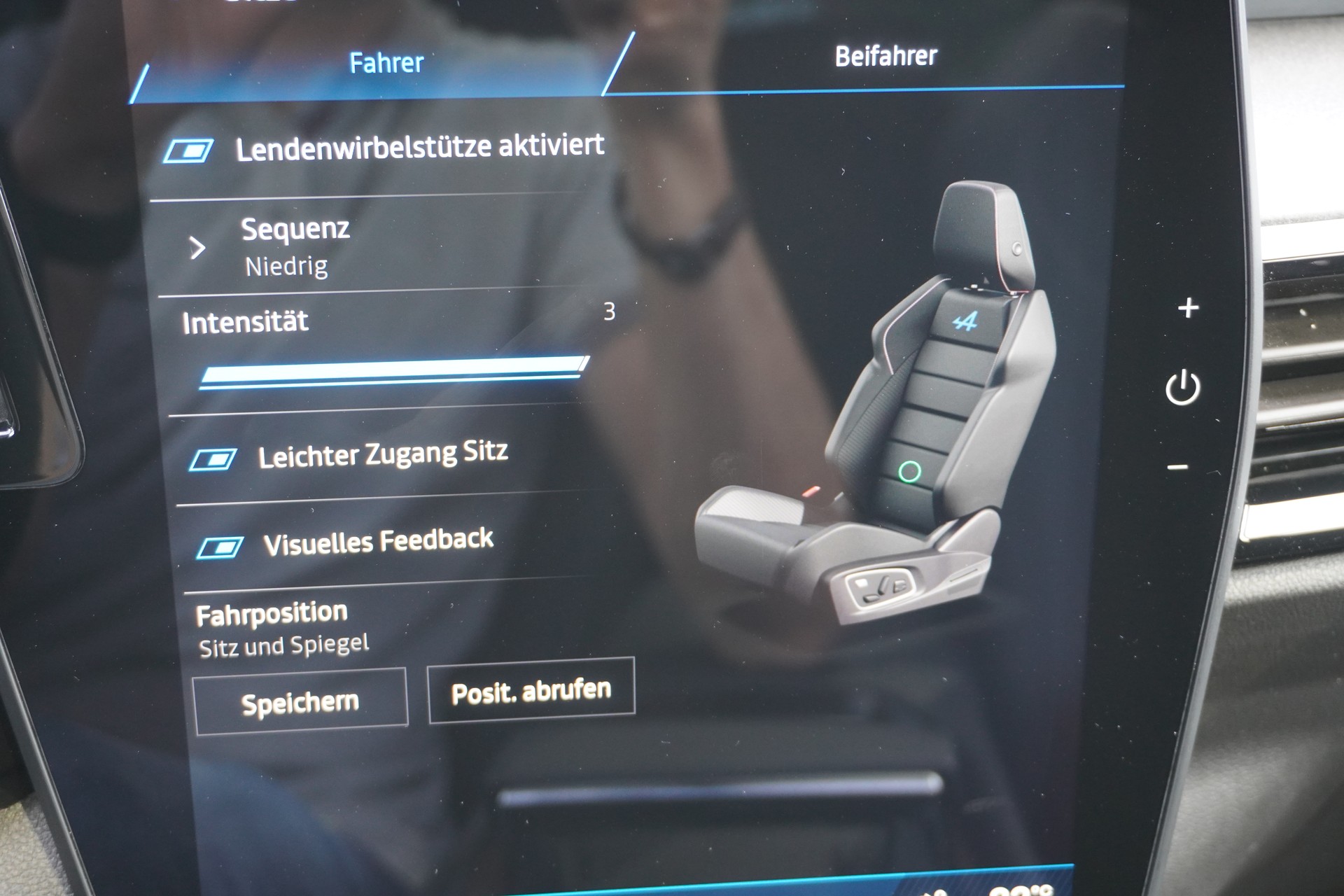 RENAULT Rafale 1.2 E-Tech Hybrid 200 Esprit Alpine-image-27