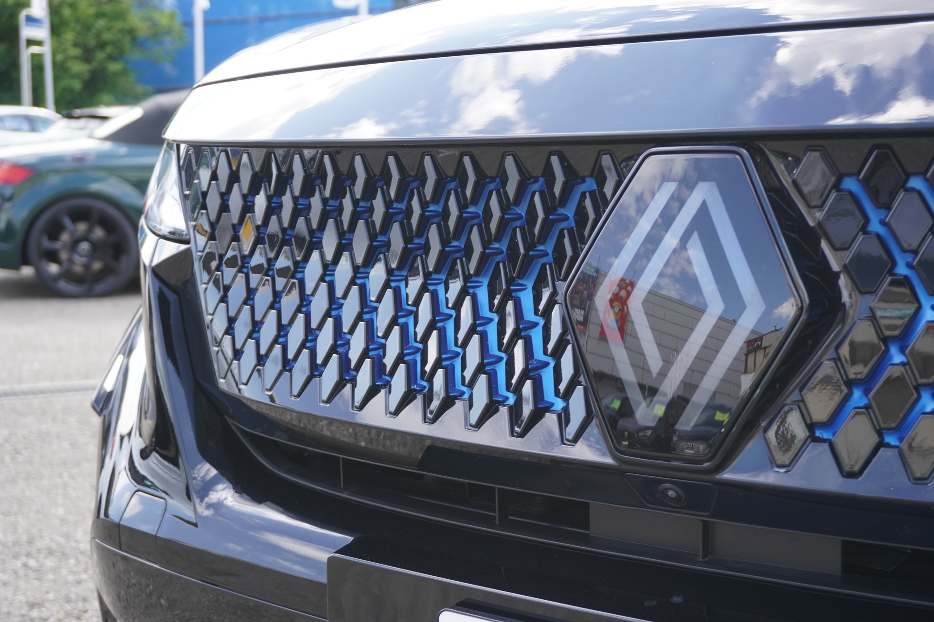 RENAULT Rafale 1.2 E-Tech Hybrid 200 Esprit Alpine-image-44