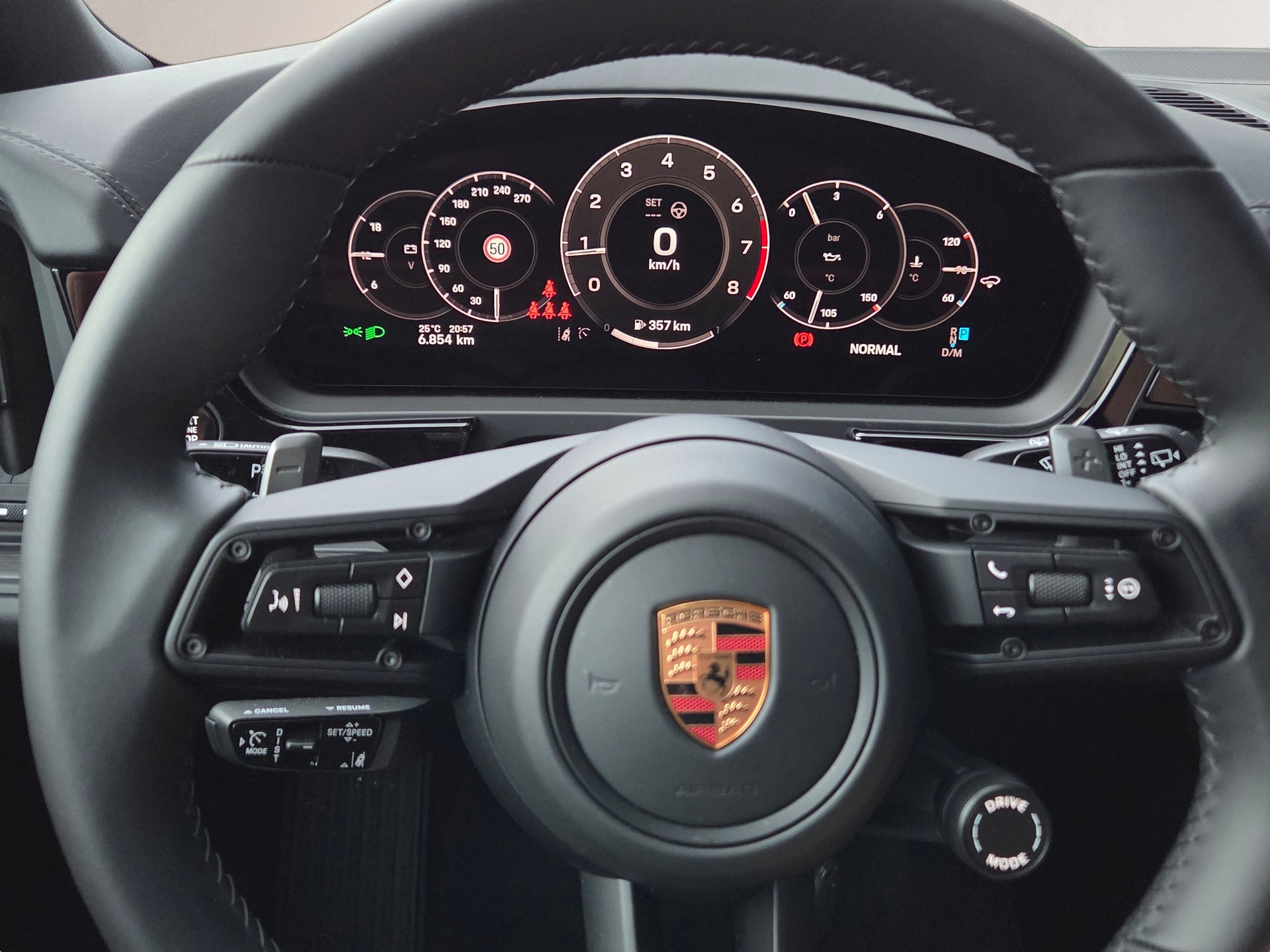 PORSCHE Cayenne Black Edition Tiptronic-image-9